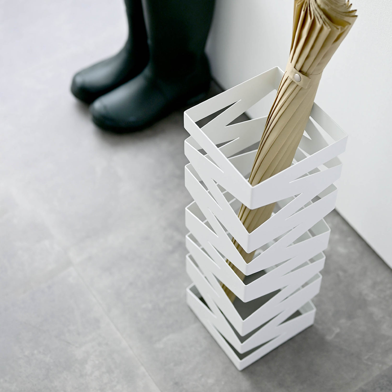 Rock Umbrella Stand