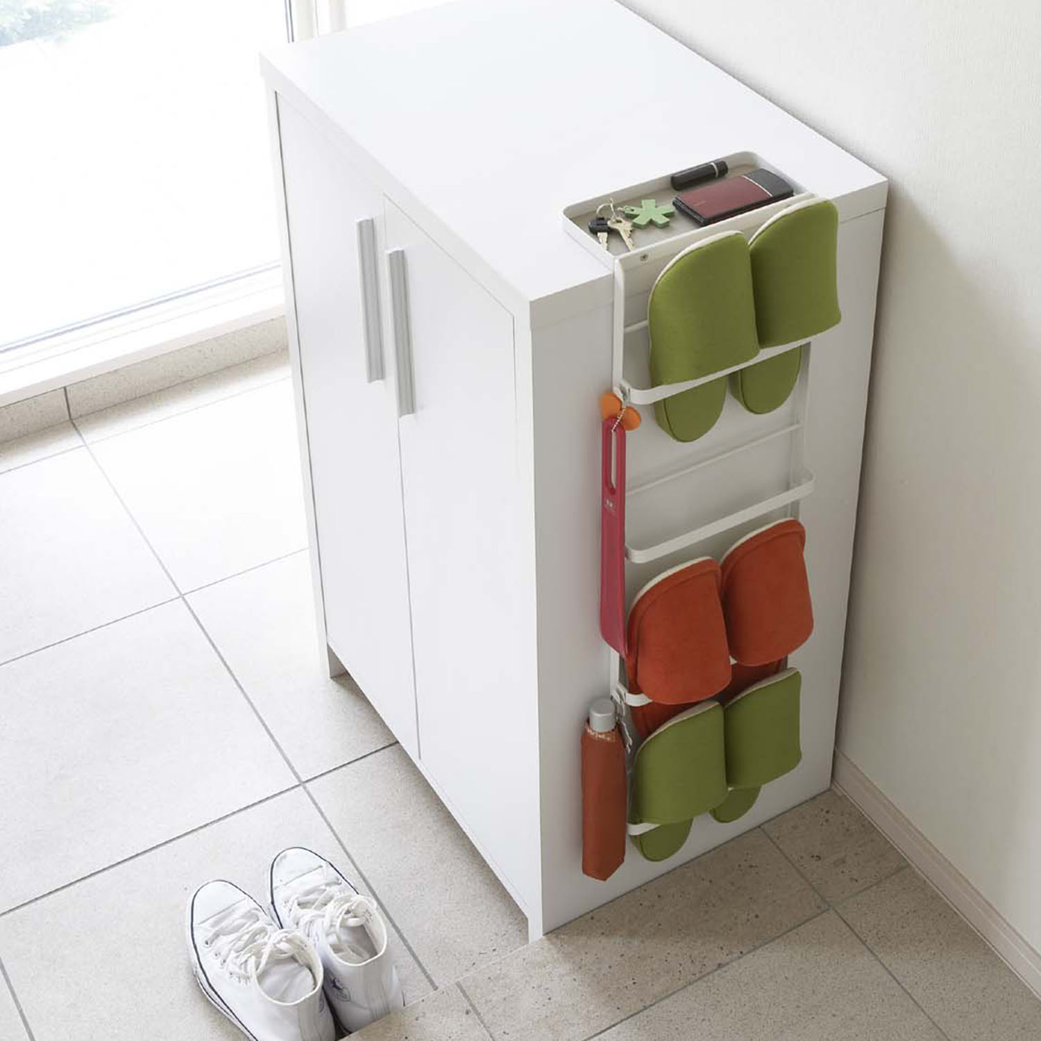 Tower Hanging Slipper Rack