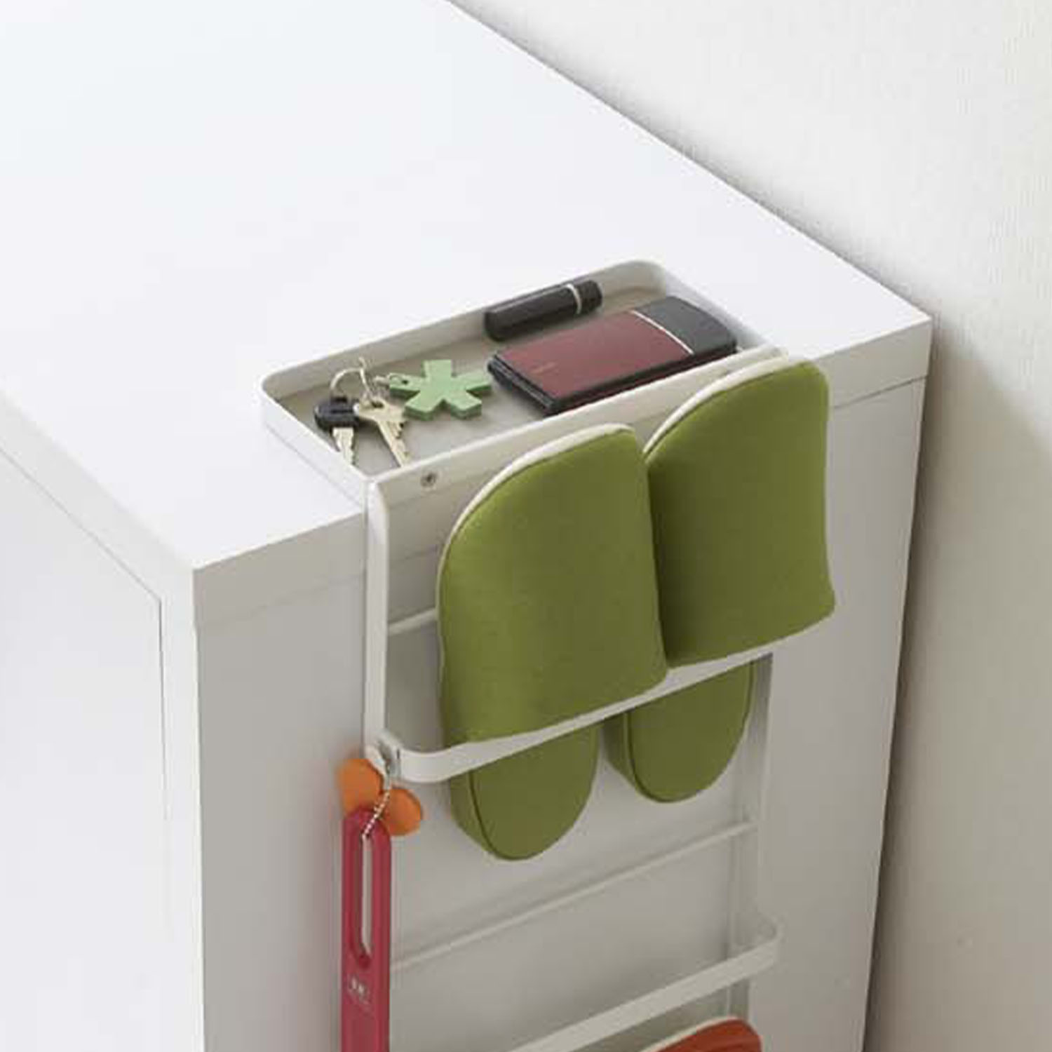 Tower Hanging Slipper Rack