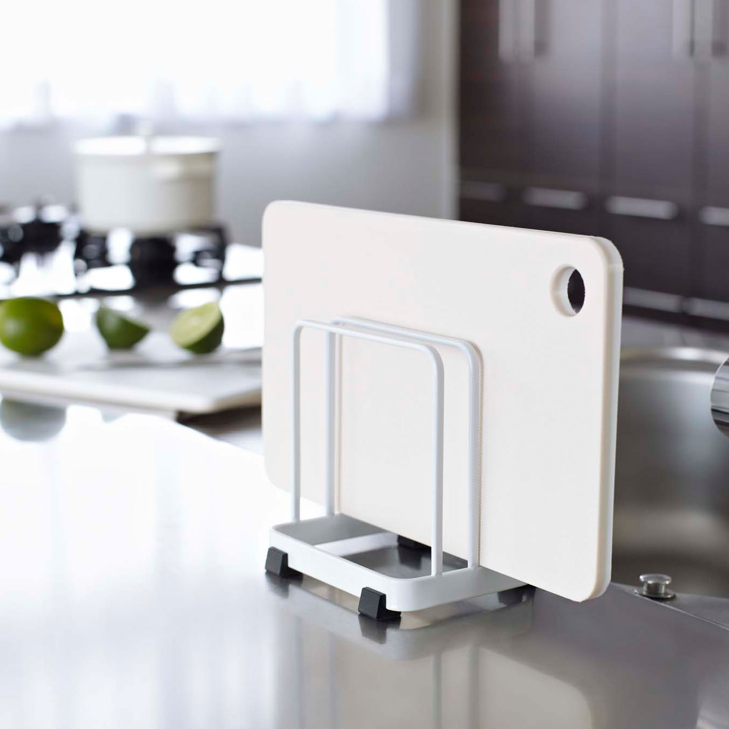 Tower Cutting Board Stand