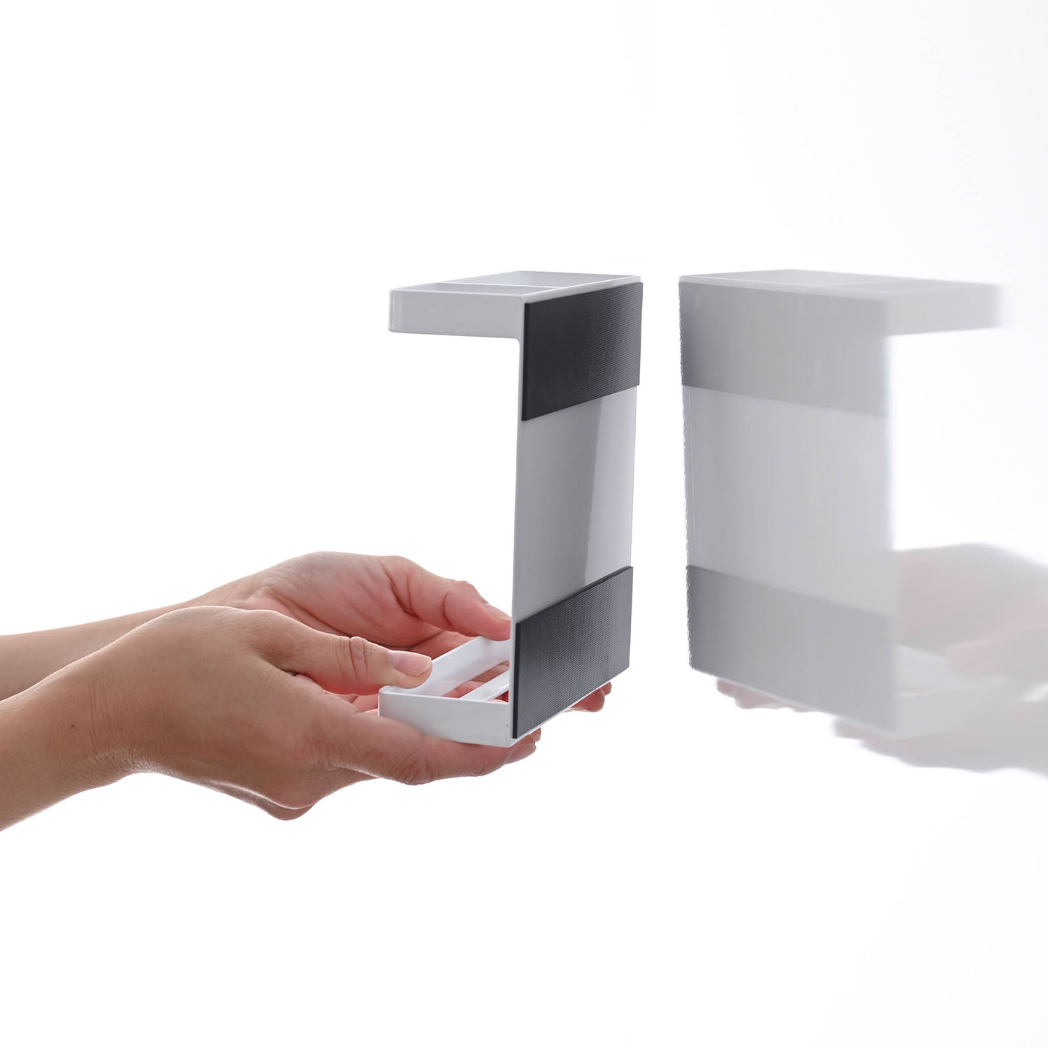 Tower Magnet Wrap Holder