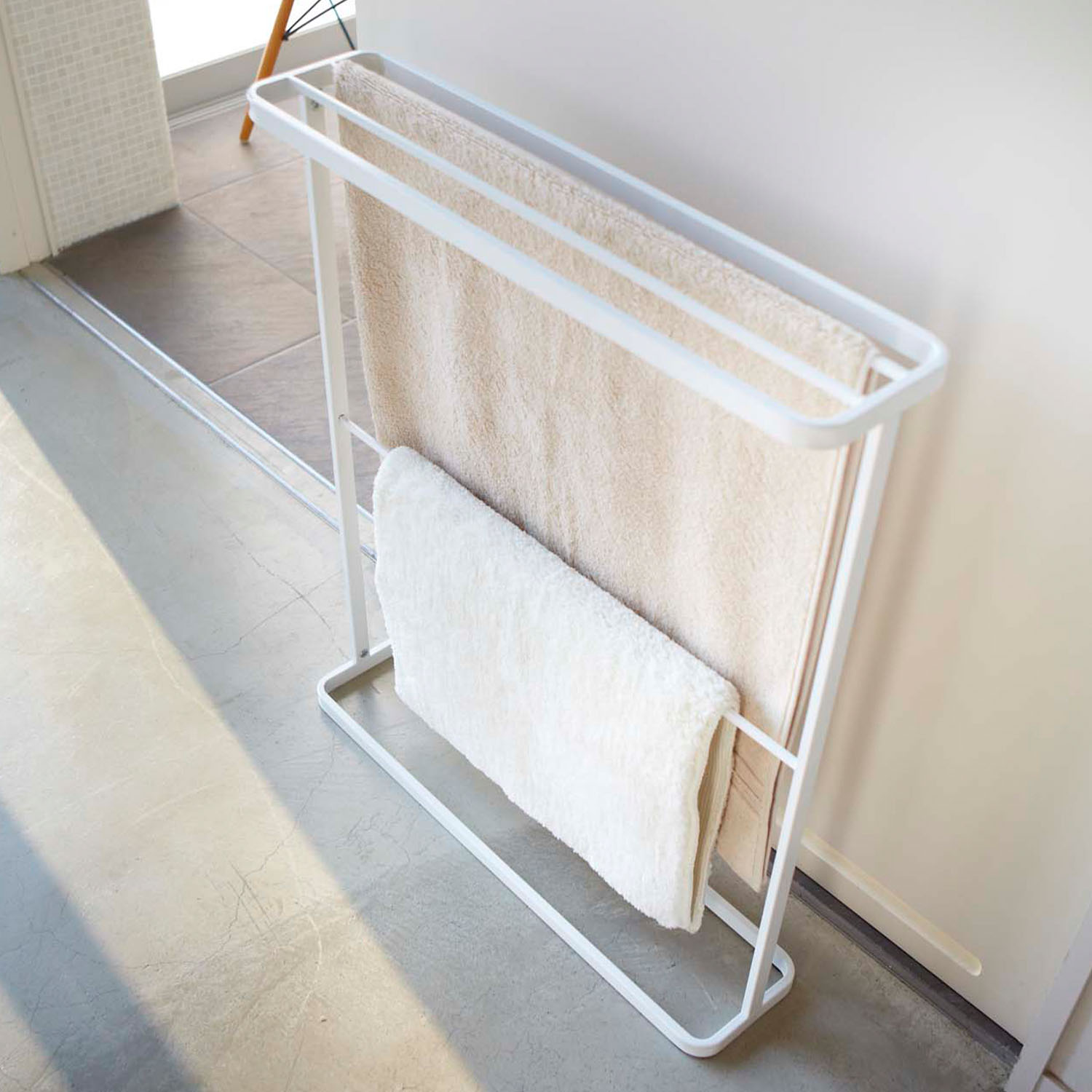 Tower Bath Towel Hanger
