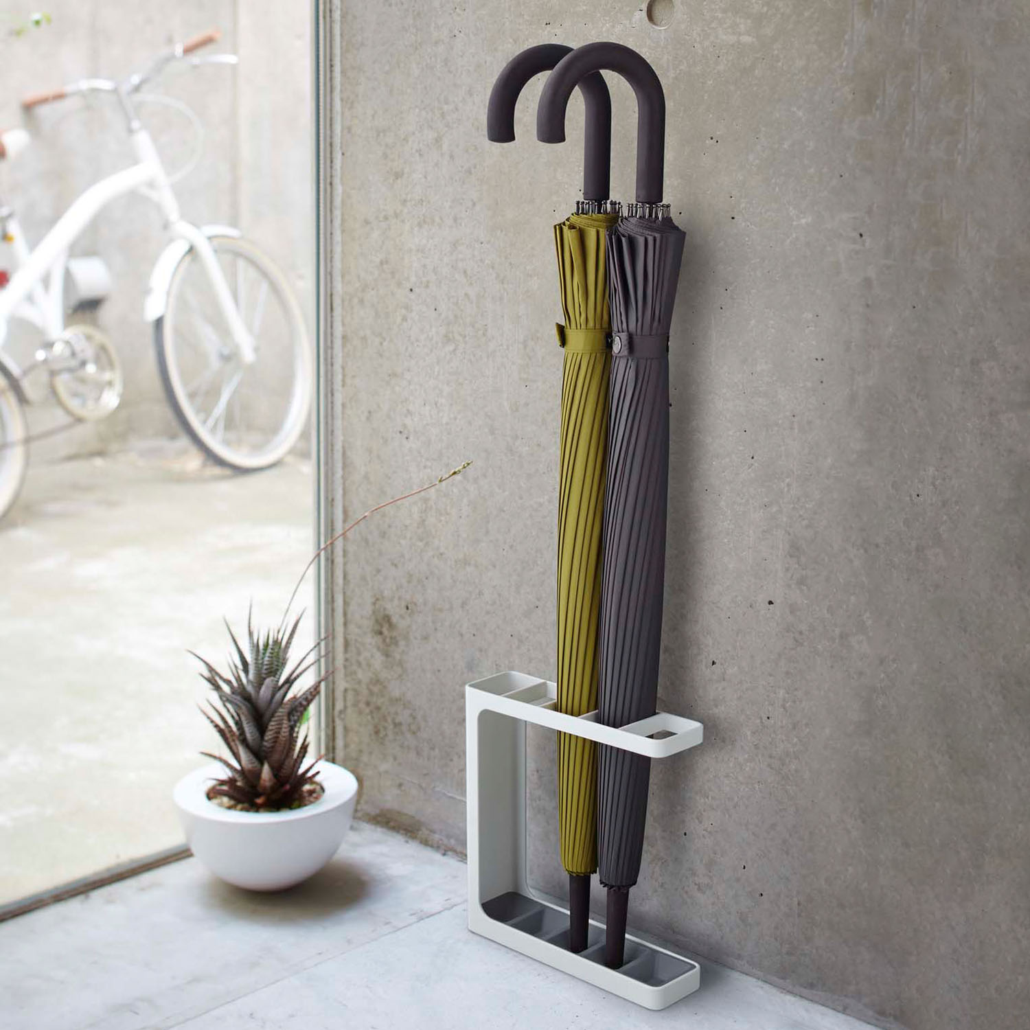 Grind Umbrella Stand