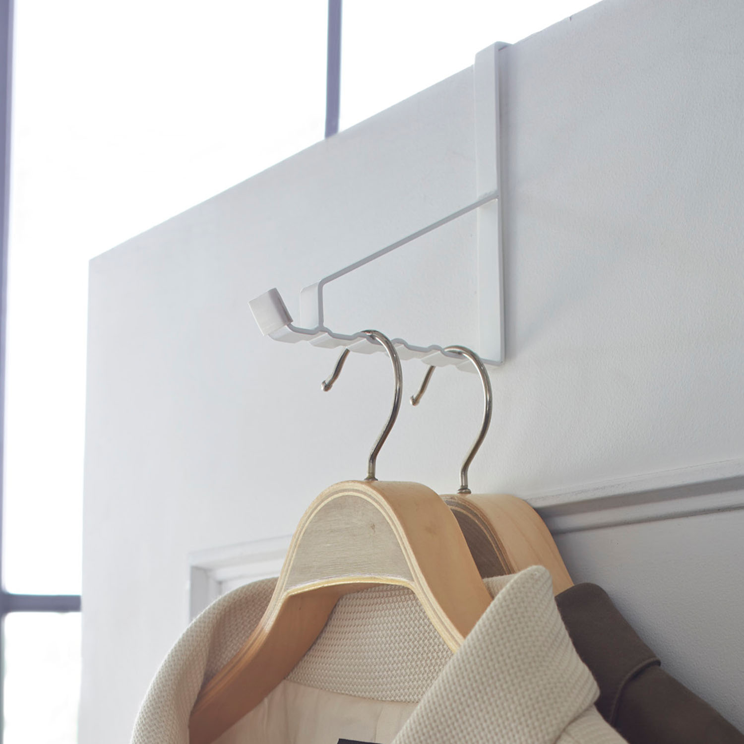 Smart Over-The-Door Hook