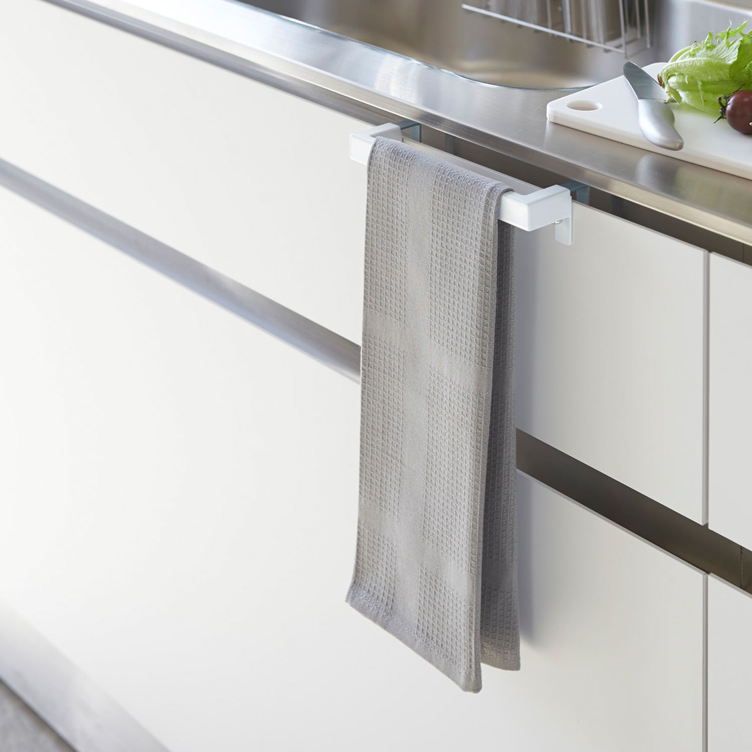 Tower Kitchen Towel Hanging Bar
