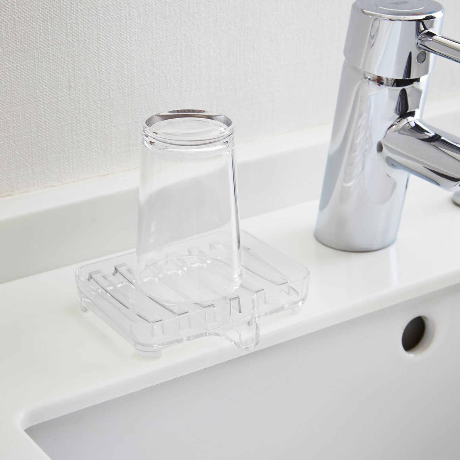 Veil Self Draining Soap Tray