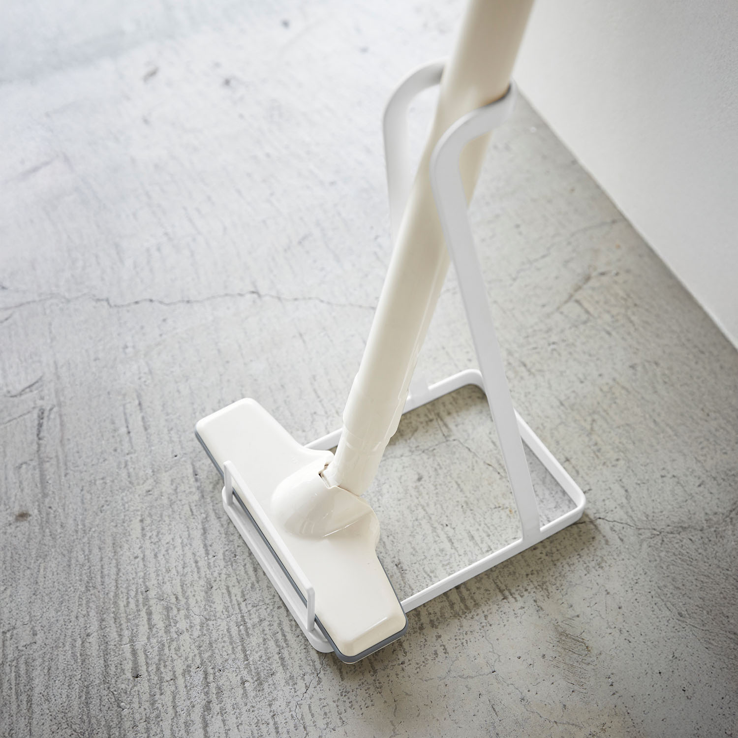 Tower Stick Cleaner Stand