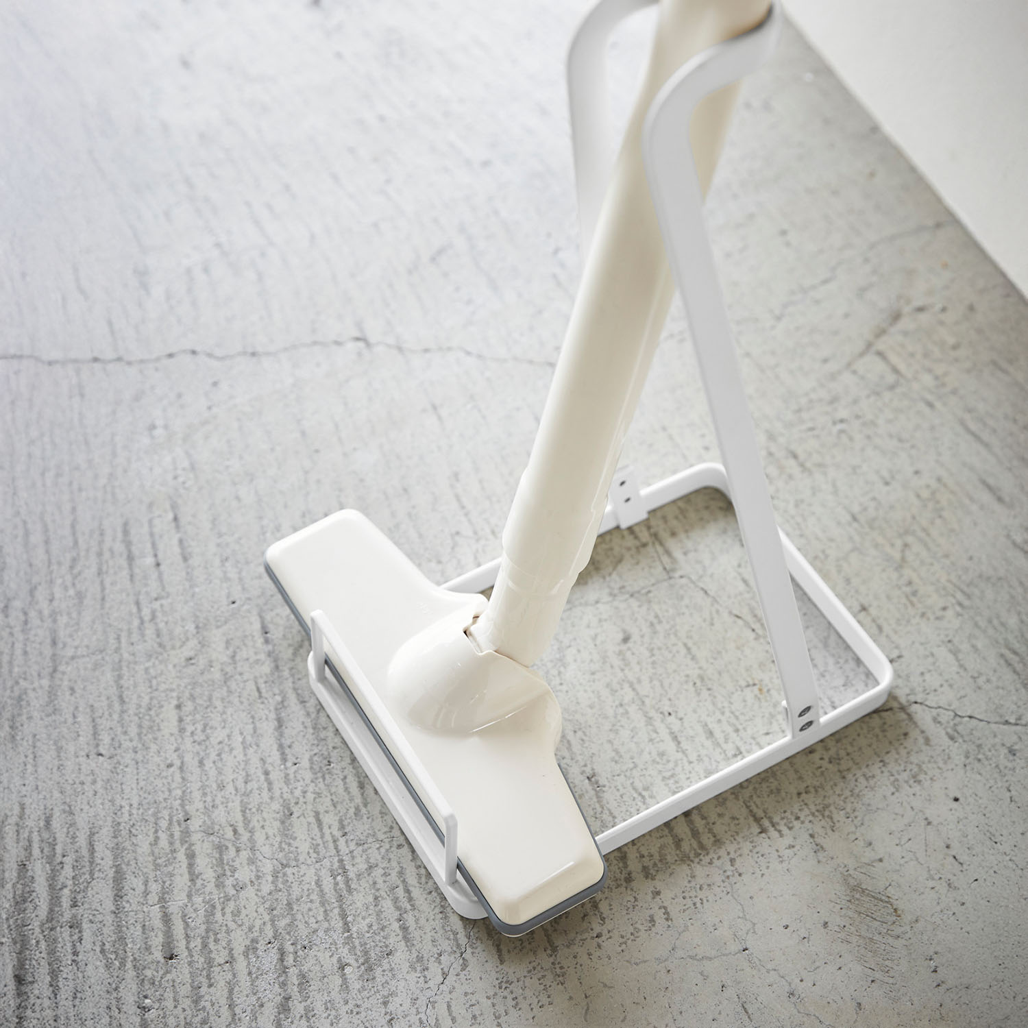 Plate Stick Cleaner Stand