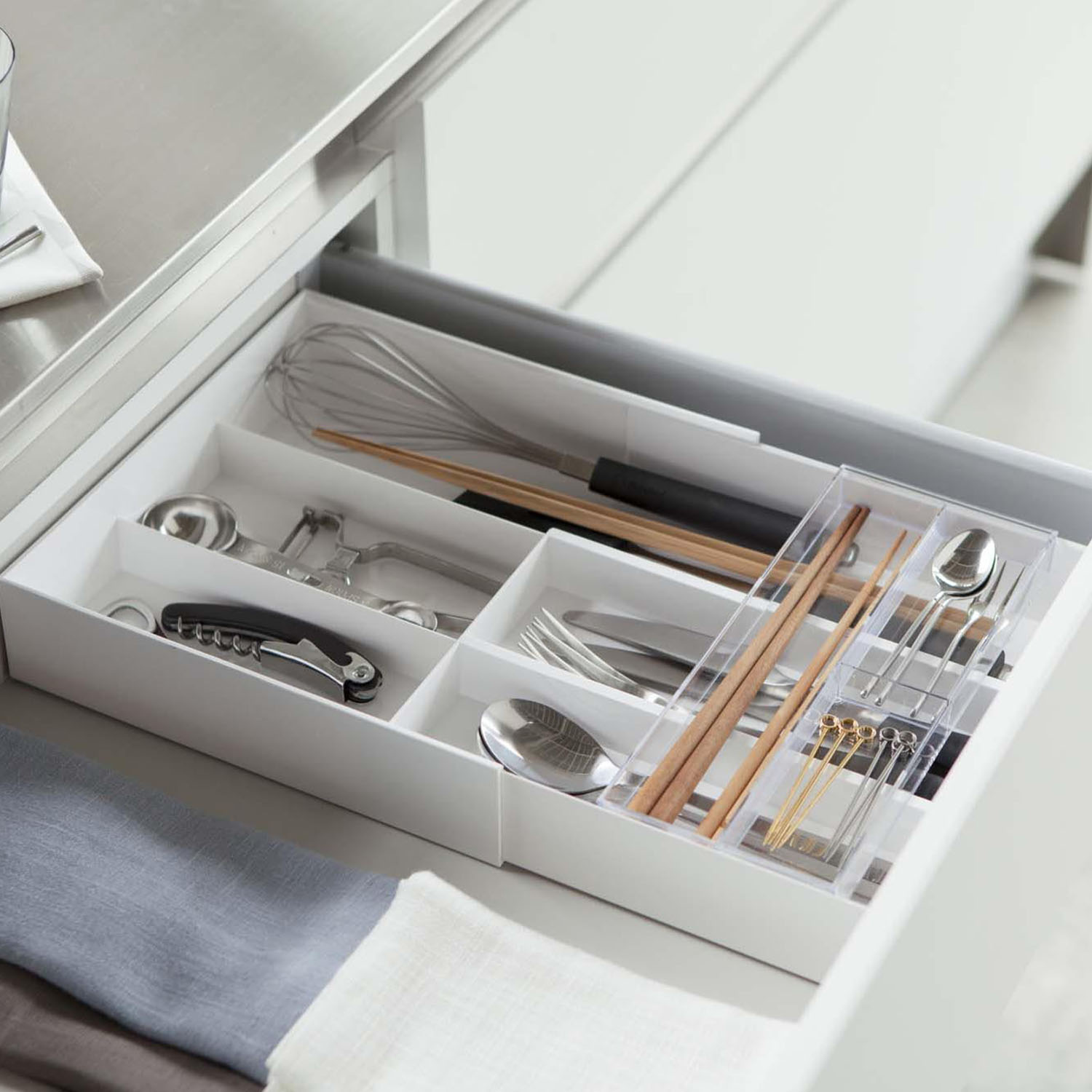 Tower Expandable Cutlery Drawer Organiser