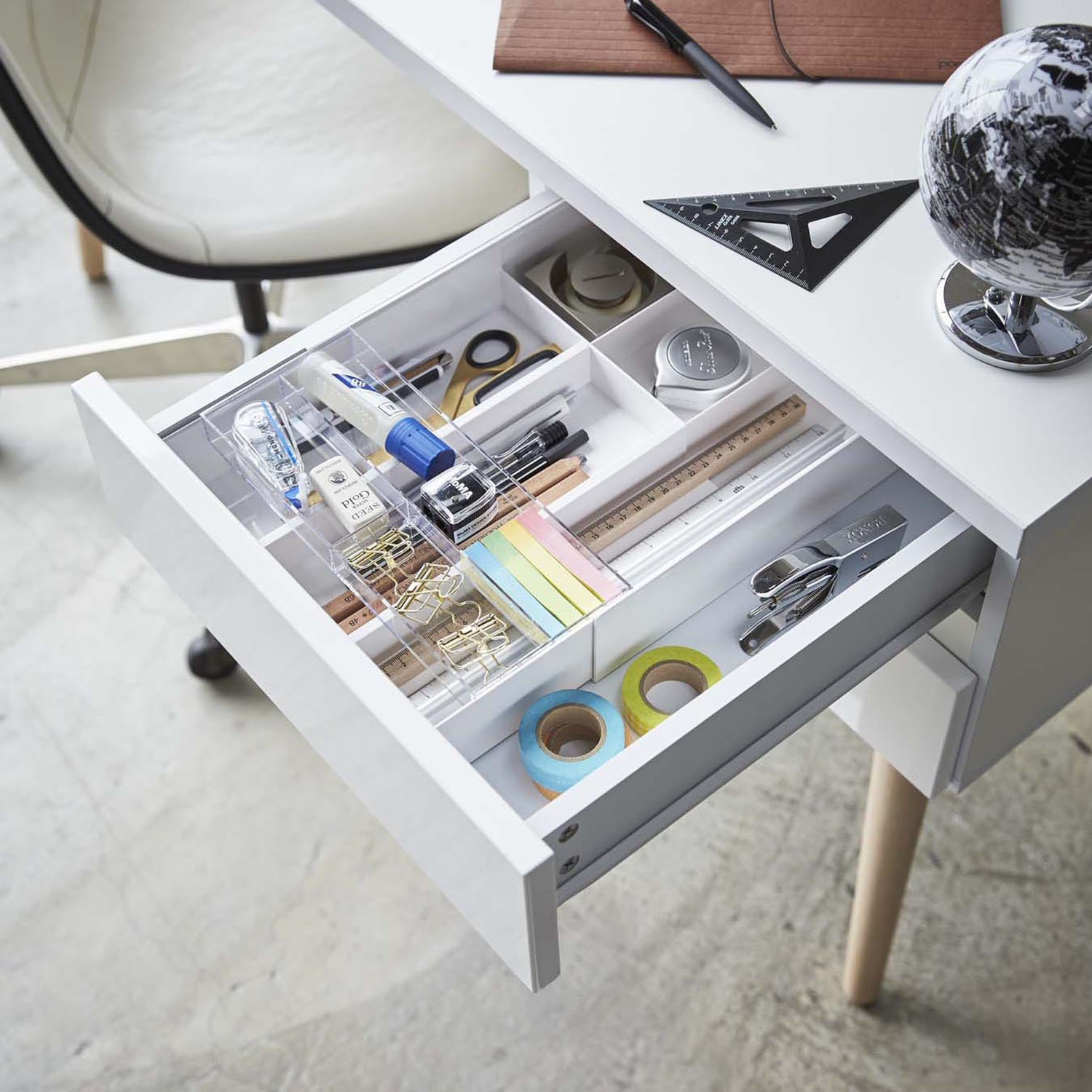 Tower Expandable Drawer Organiser