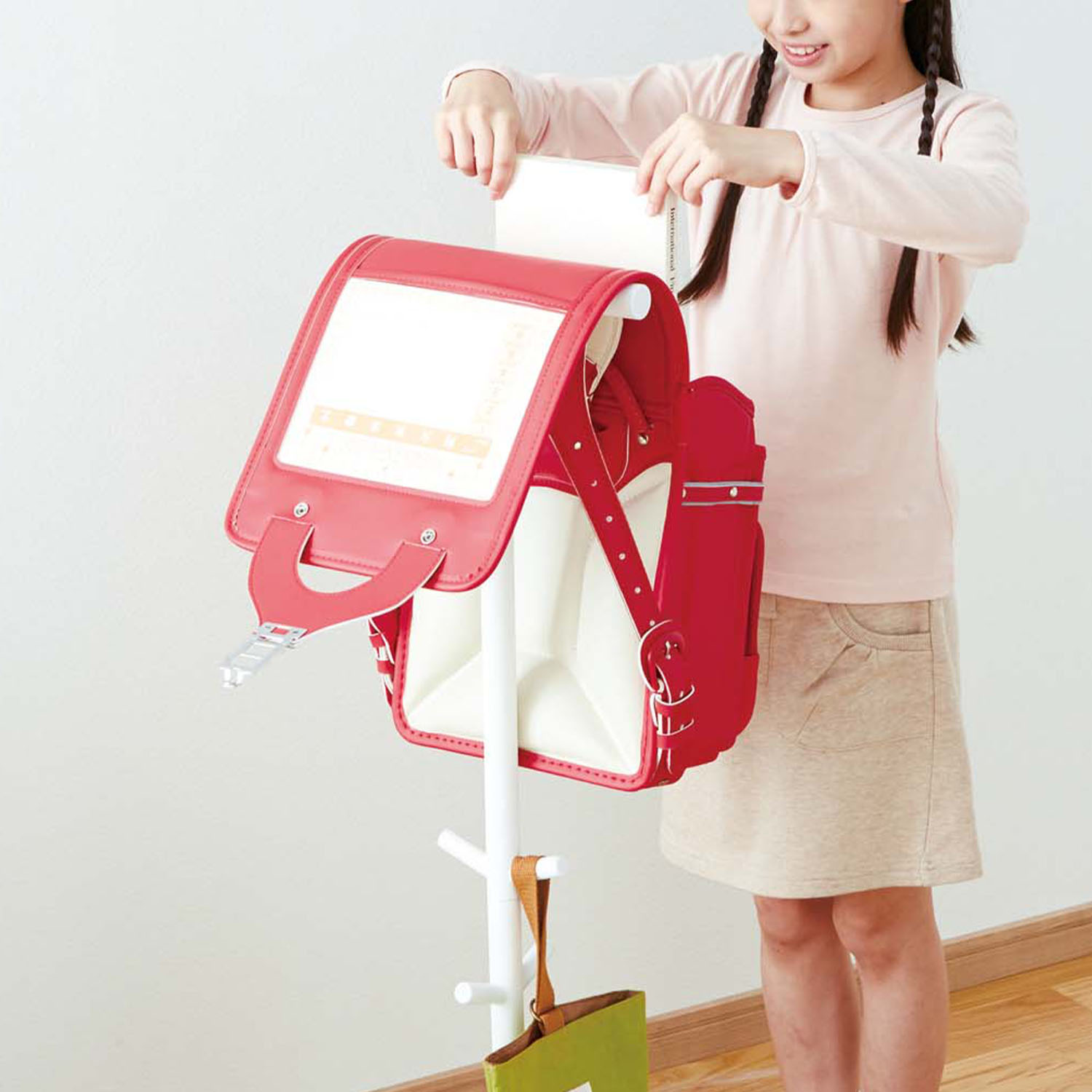 Smart School Bag Stand