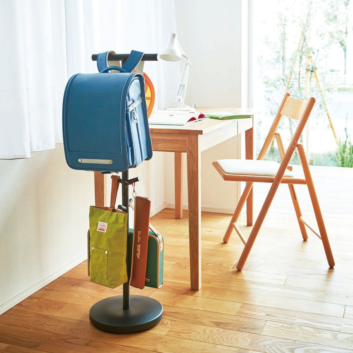Smart School Bag Stand