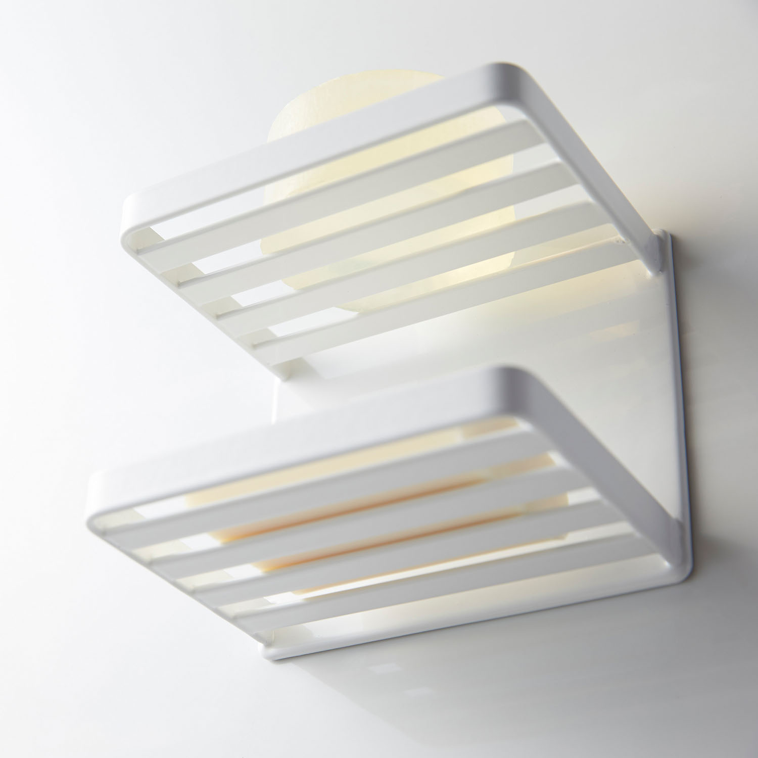 Tower Magnet Bathroom Soap Tray