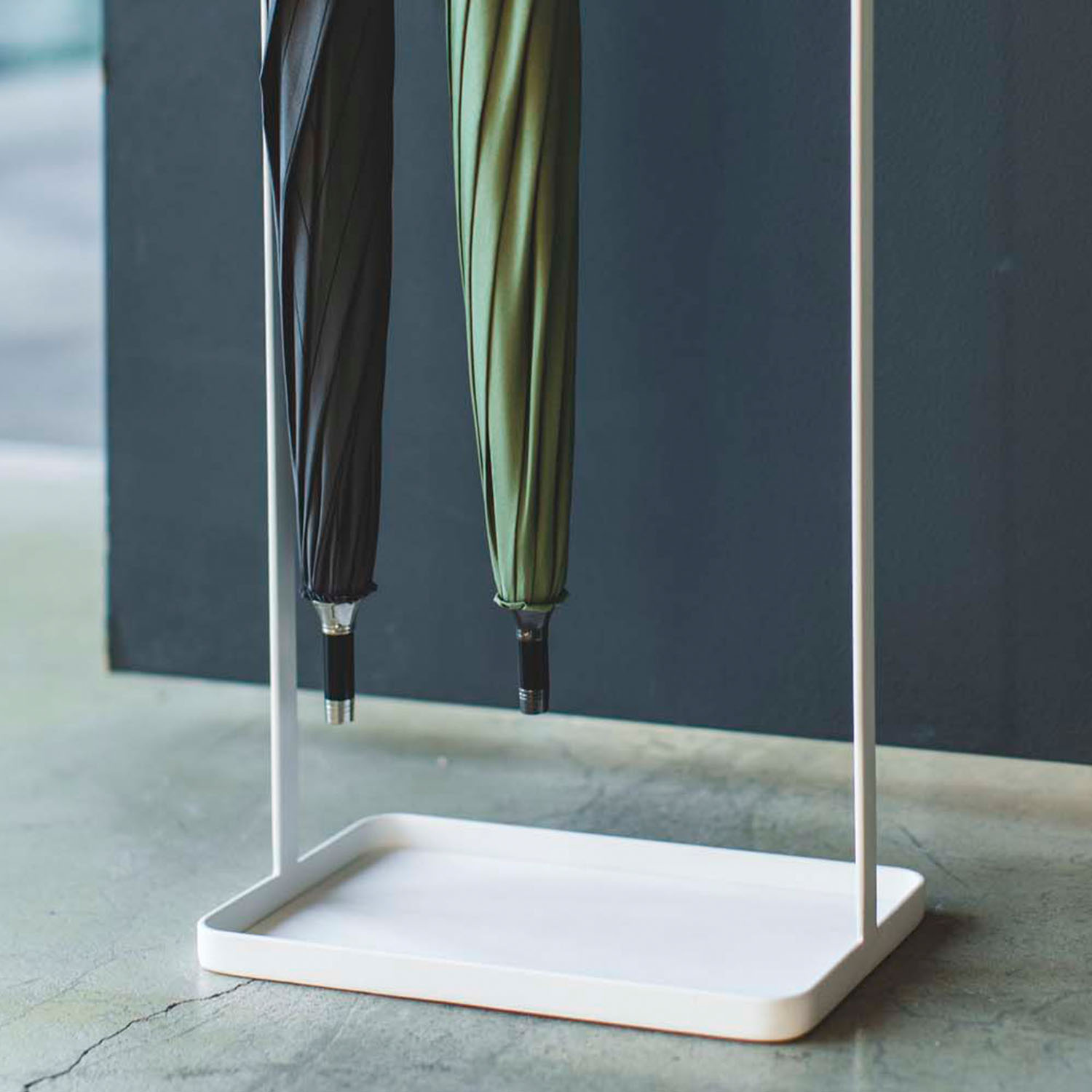 Tower Hanging Umbrella Stand