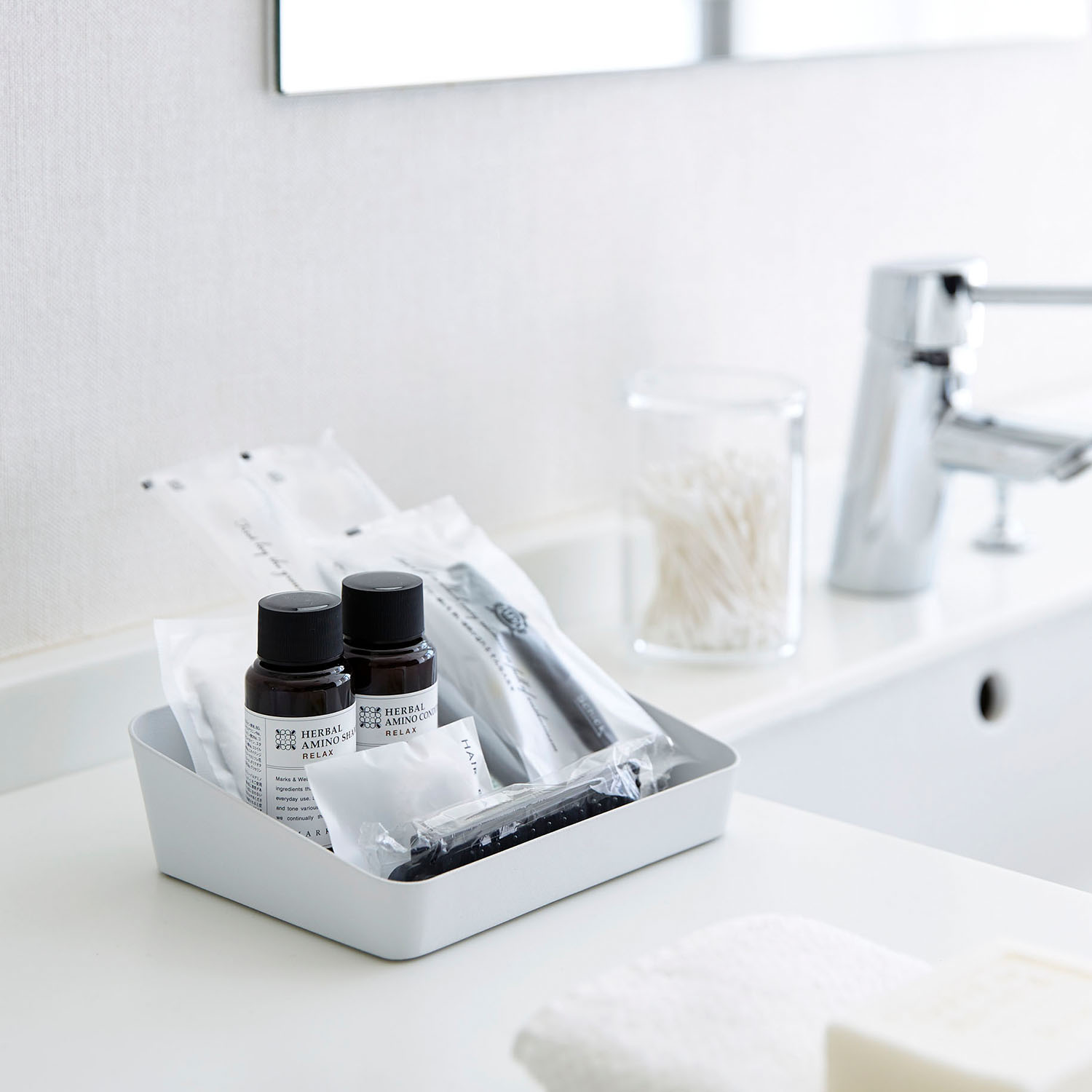 Tower Amenity Tray