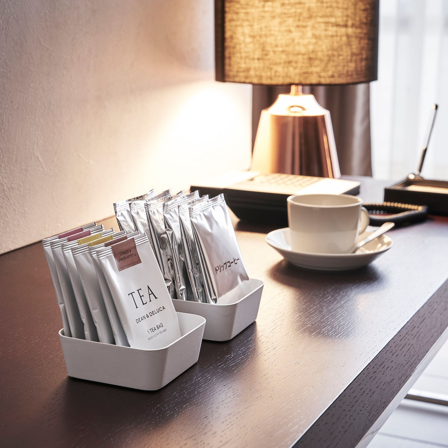 Tower Amenity Tray