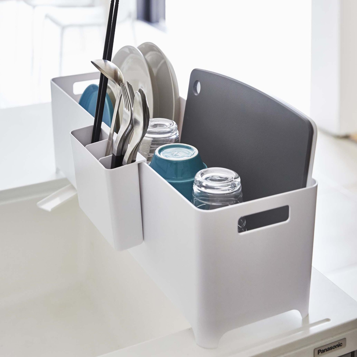 Tower Slim Dish Drainer Basket