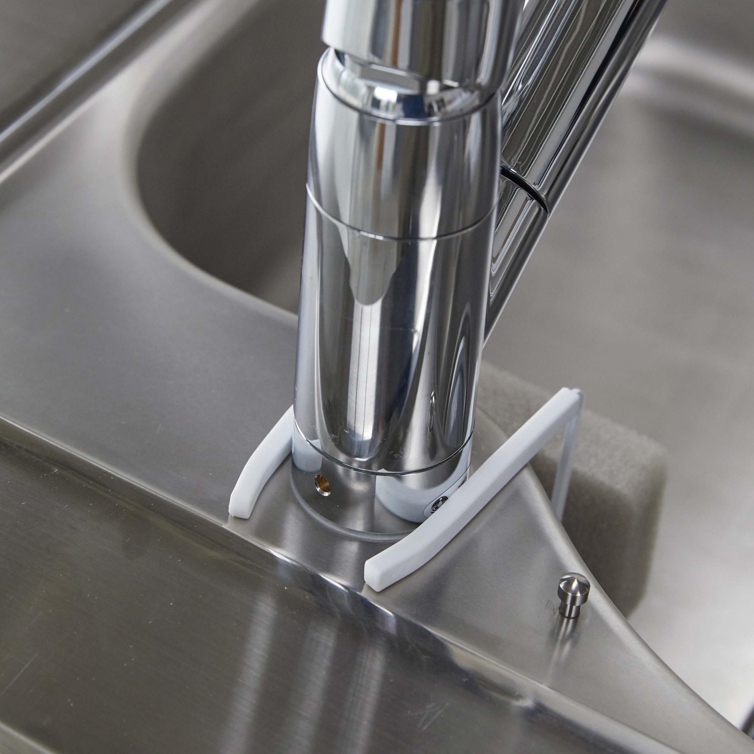 Tower Faucet-Hanging Sponge Holder