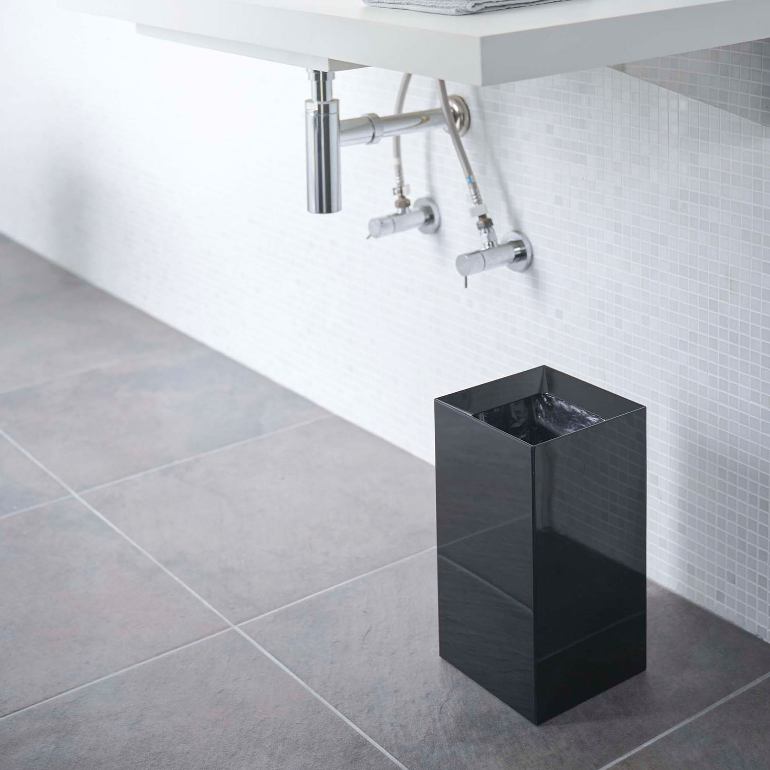 Tower Square Rubbish Bin