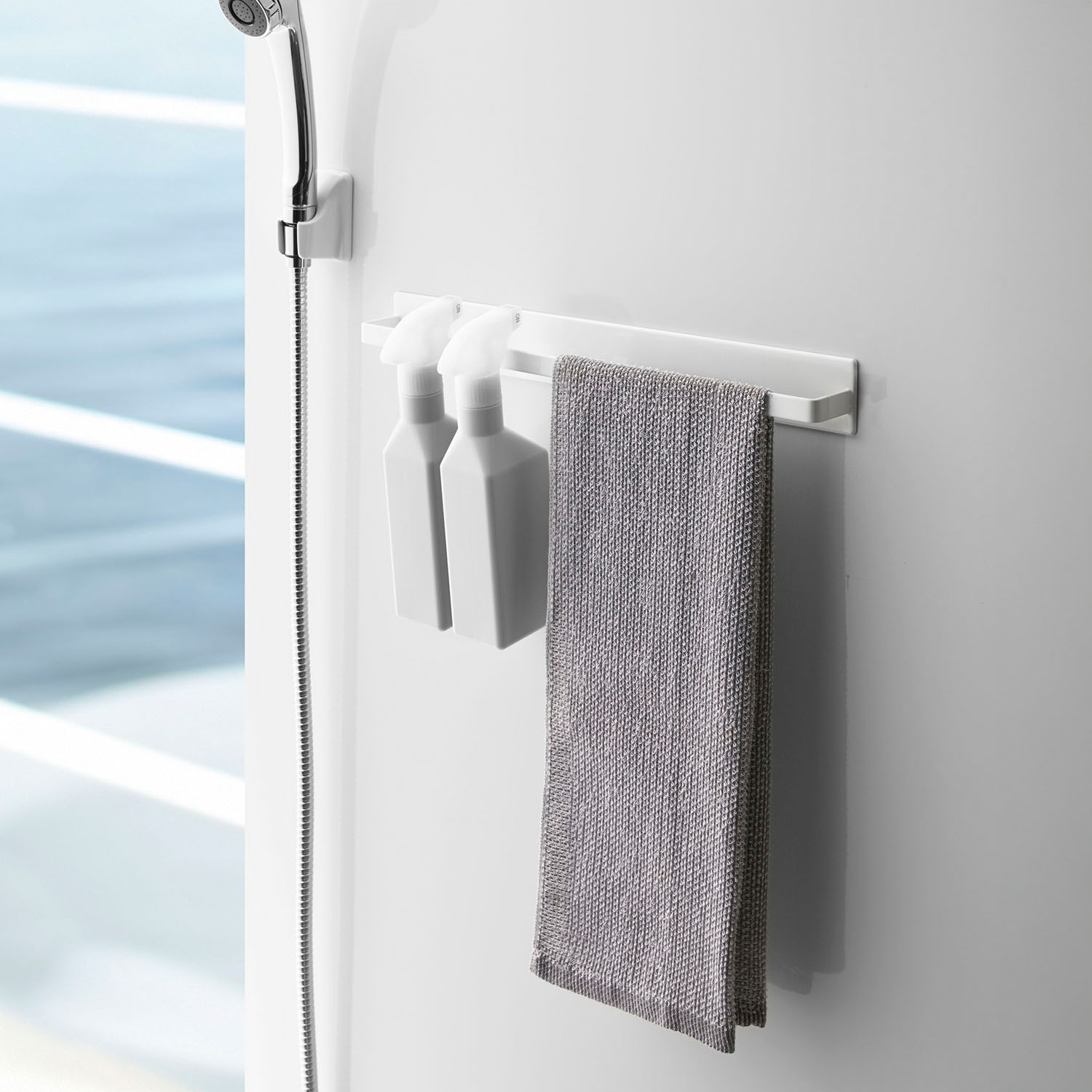 Tower Magnetic Bathroom Towel Wide Hanger