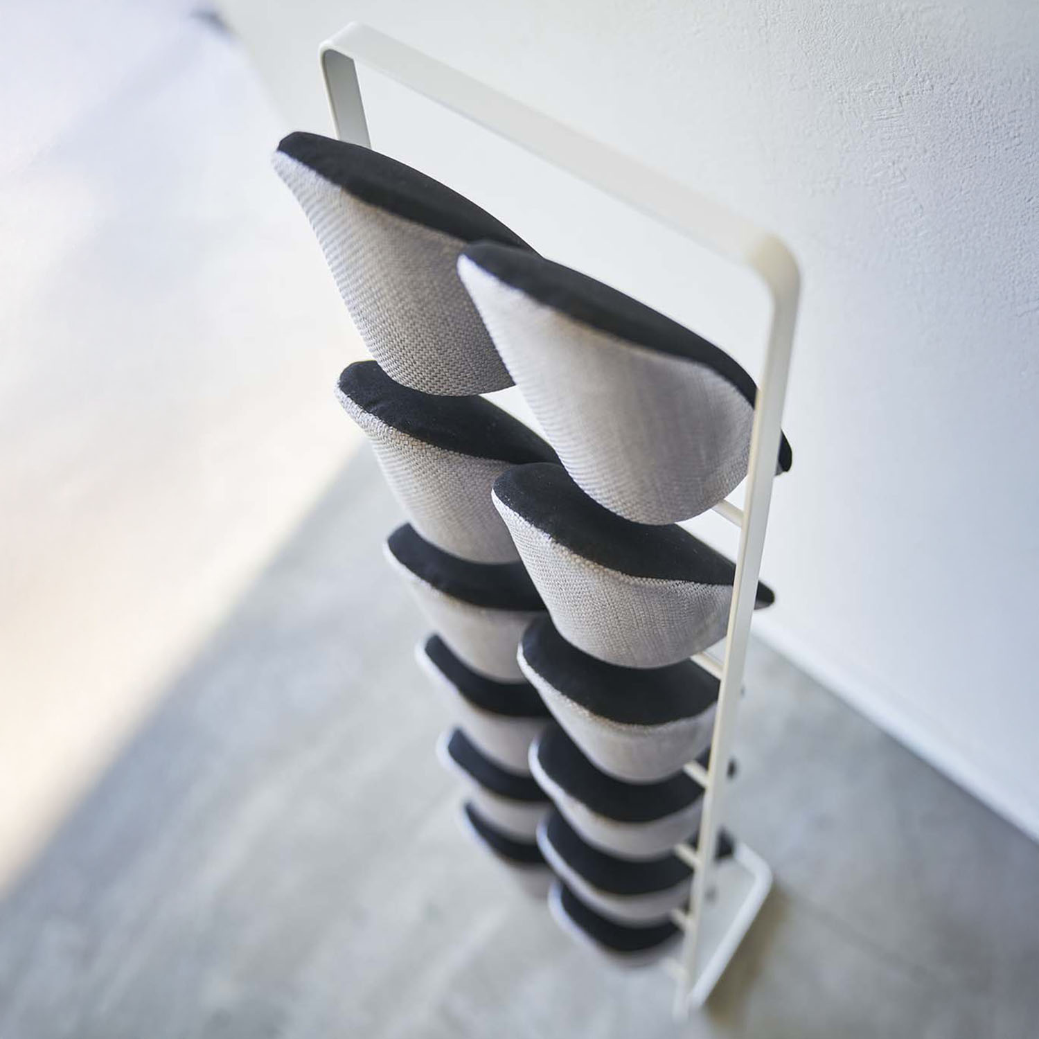 Frame Slipper Rack