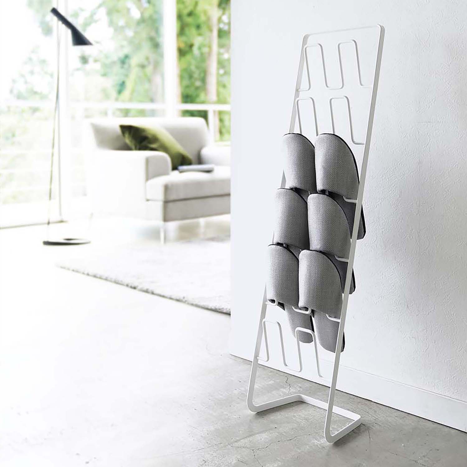 Frame Slipper Rack