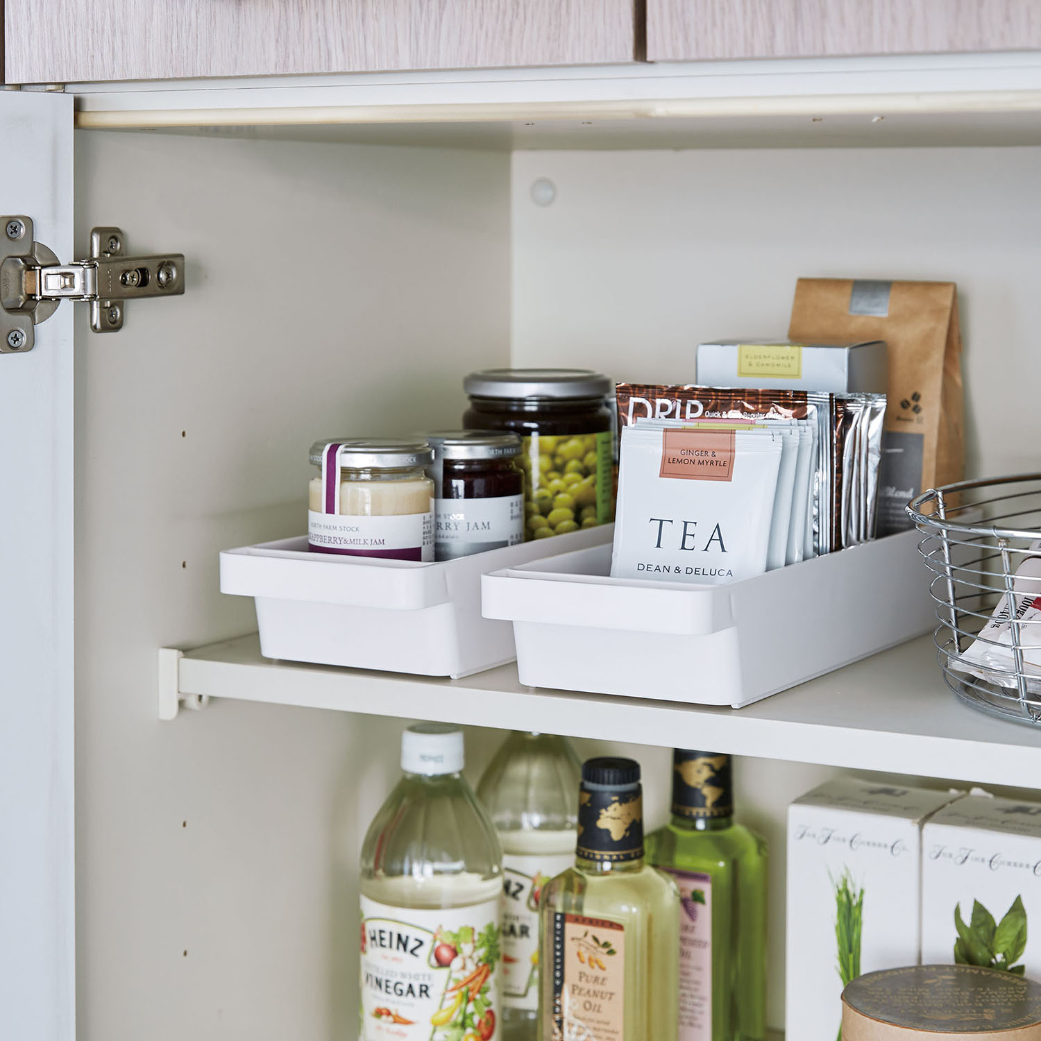 Tower Slim Glass&Mug Storage With Handle