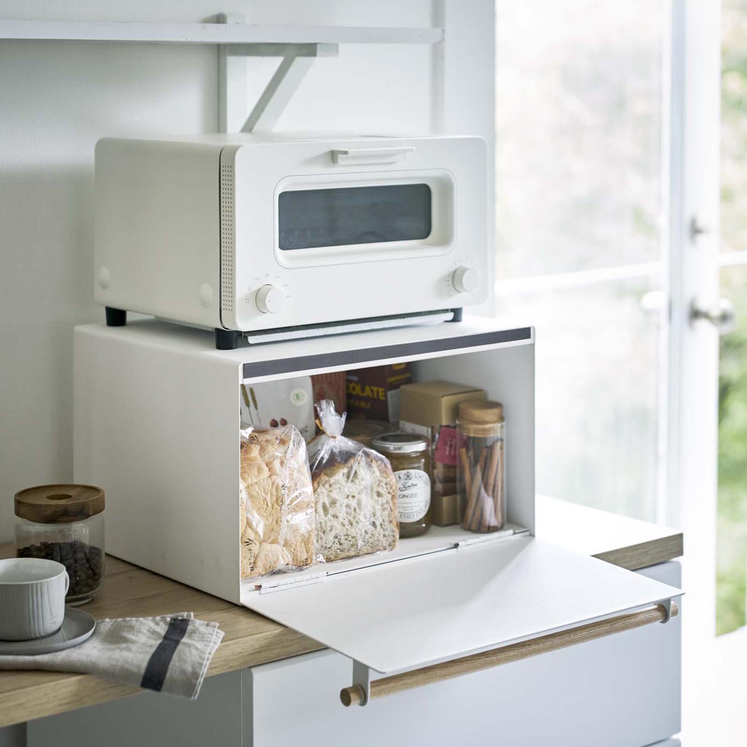 Tosca Bread Box