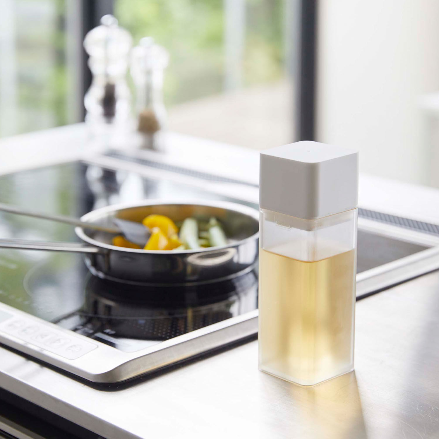 Tower Seasoning Bottle