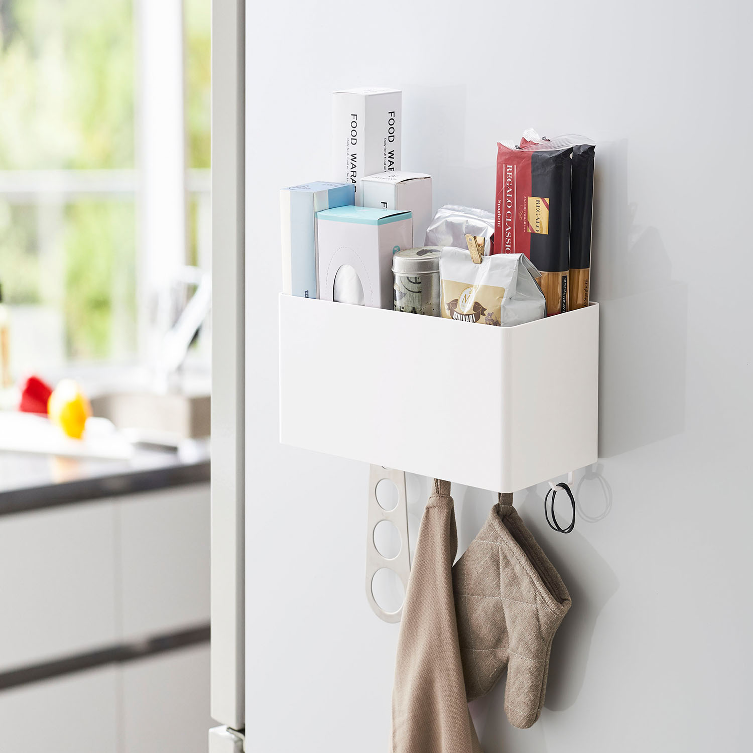 Tower Magnet Storage Bsket