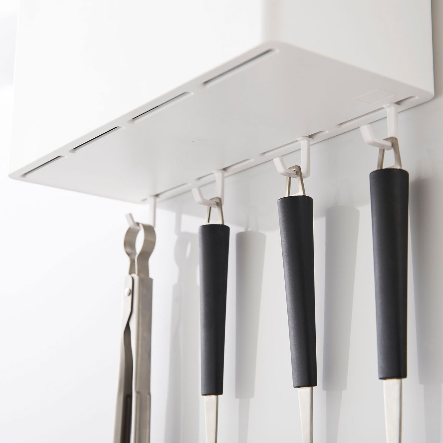 Tower Magnet Storage Bsket