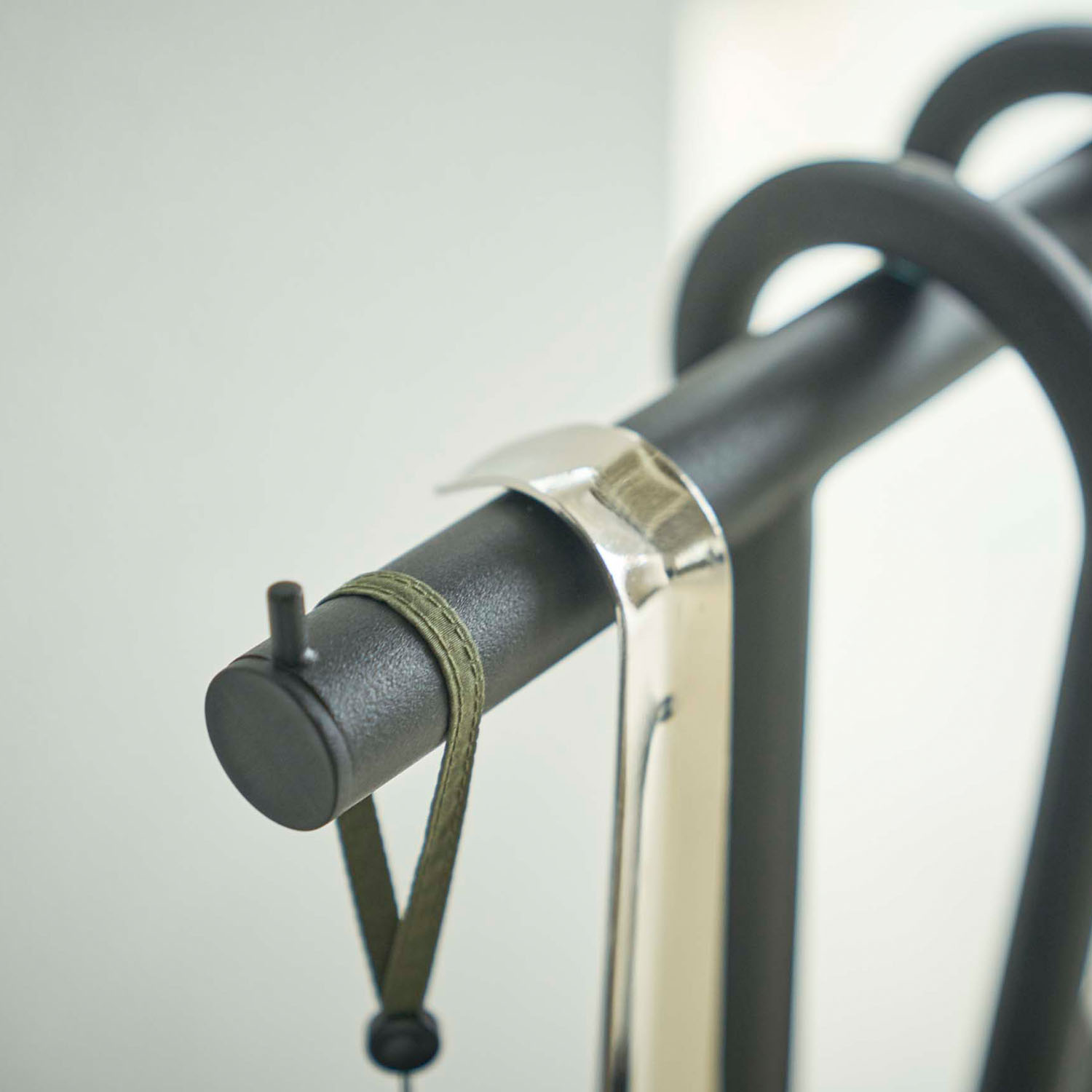 Smart Hanging Umbrella Stand