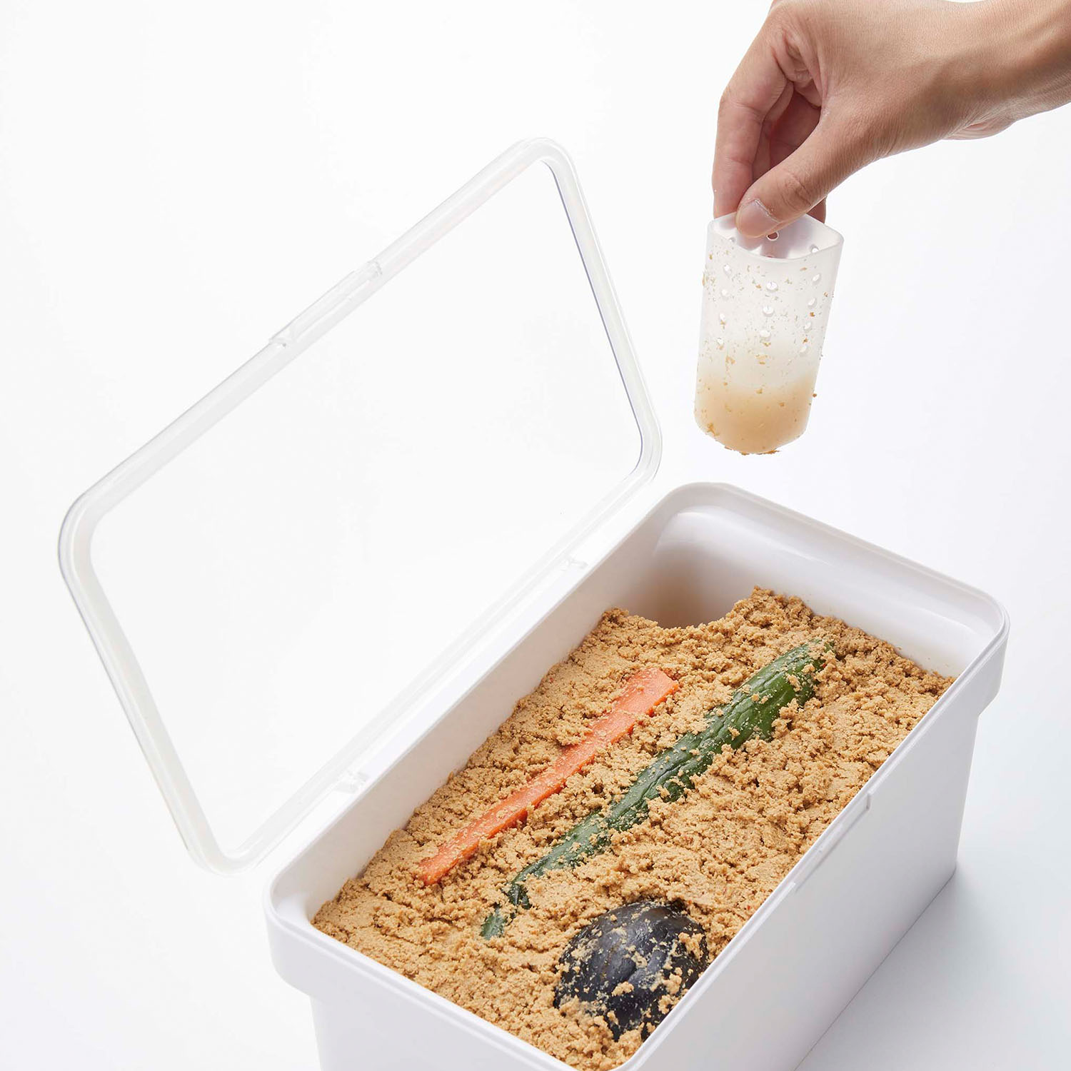 Tower Pickle Container