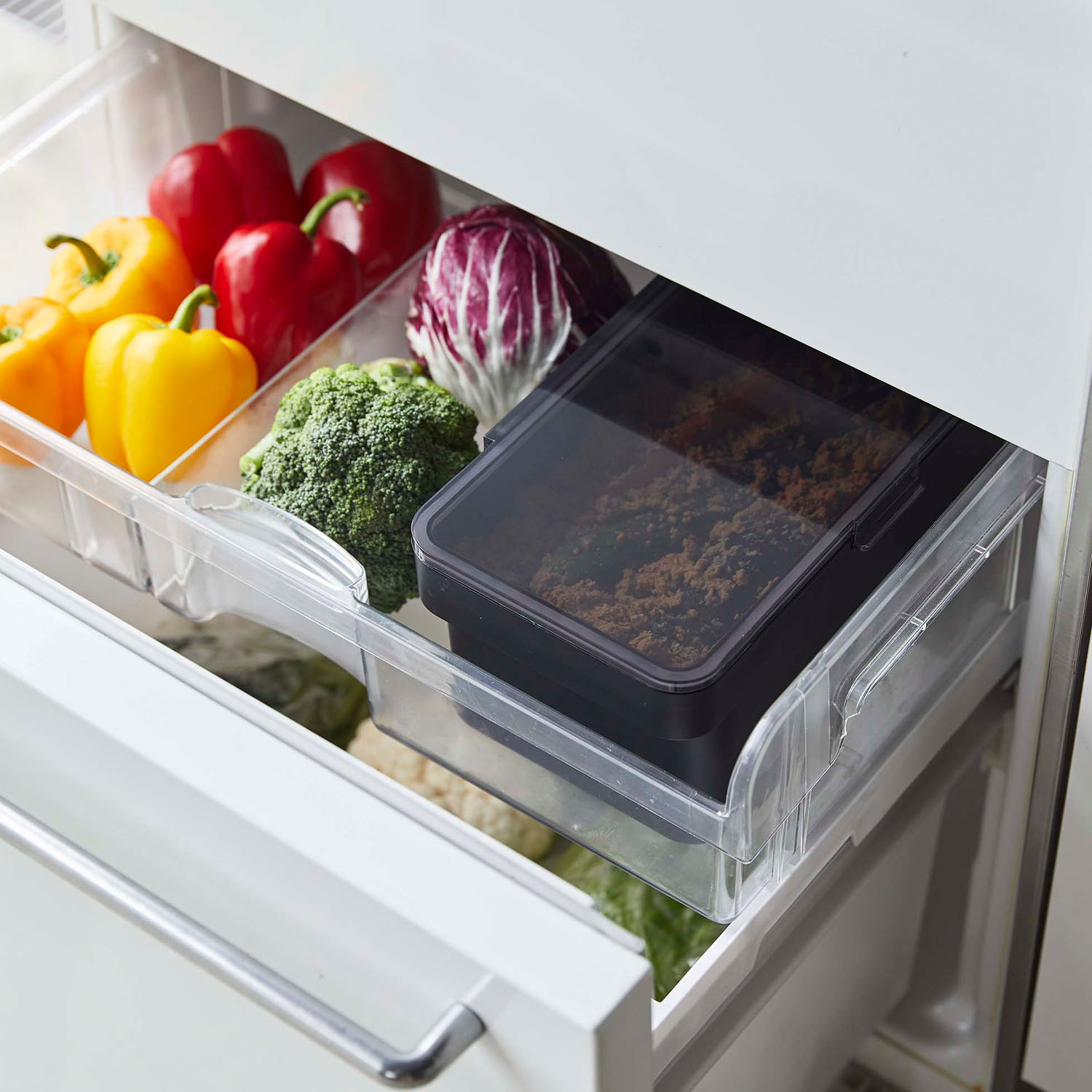 Tower Pickle Container