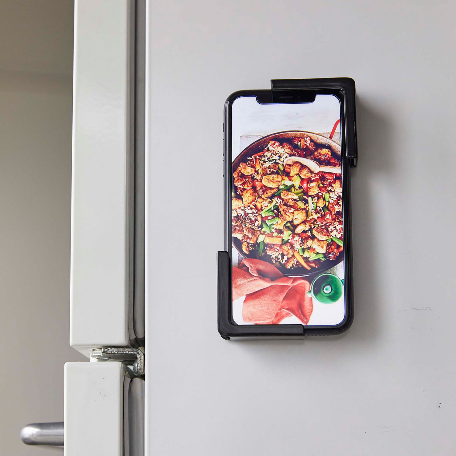 Tower Magnet Tablet Holder
