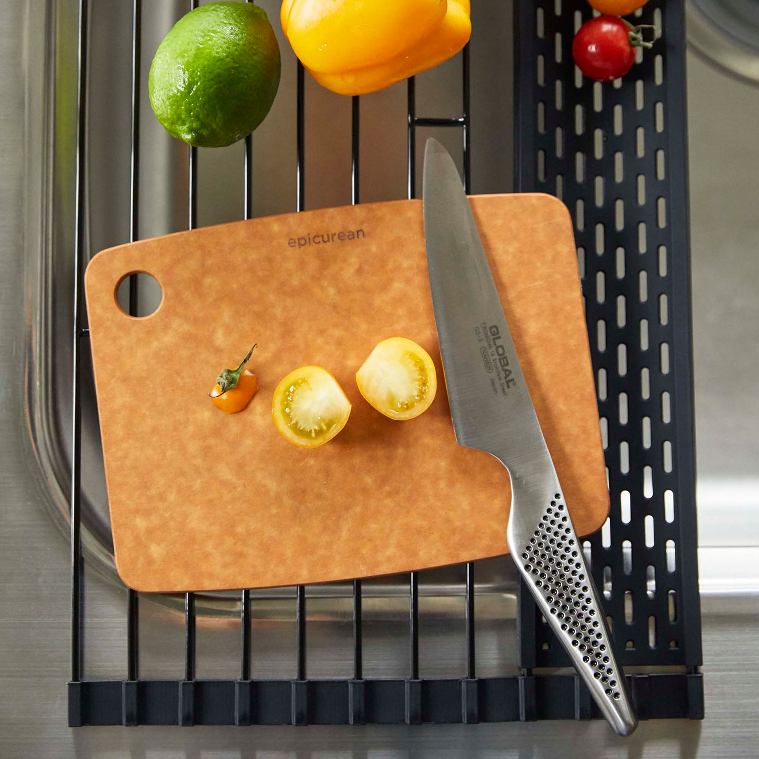Tower Folding Drainer with Silicone Tray