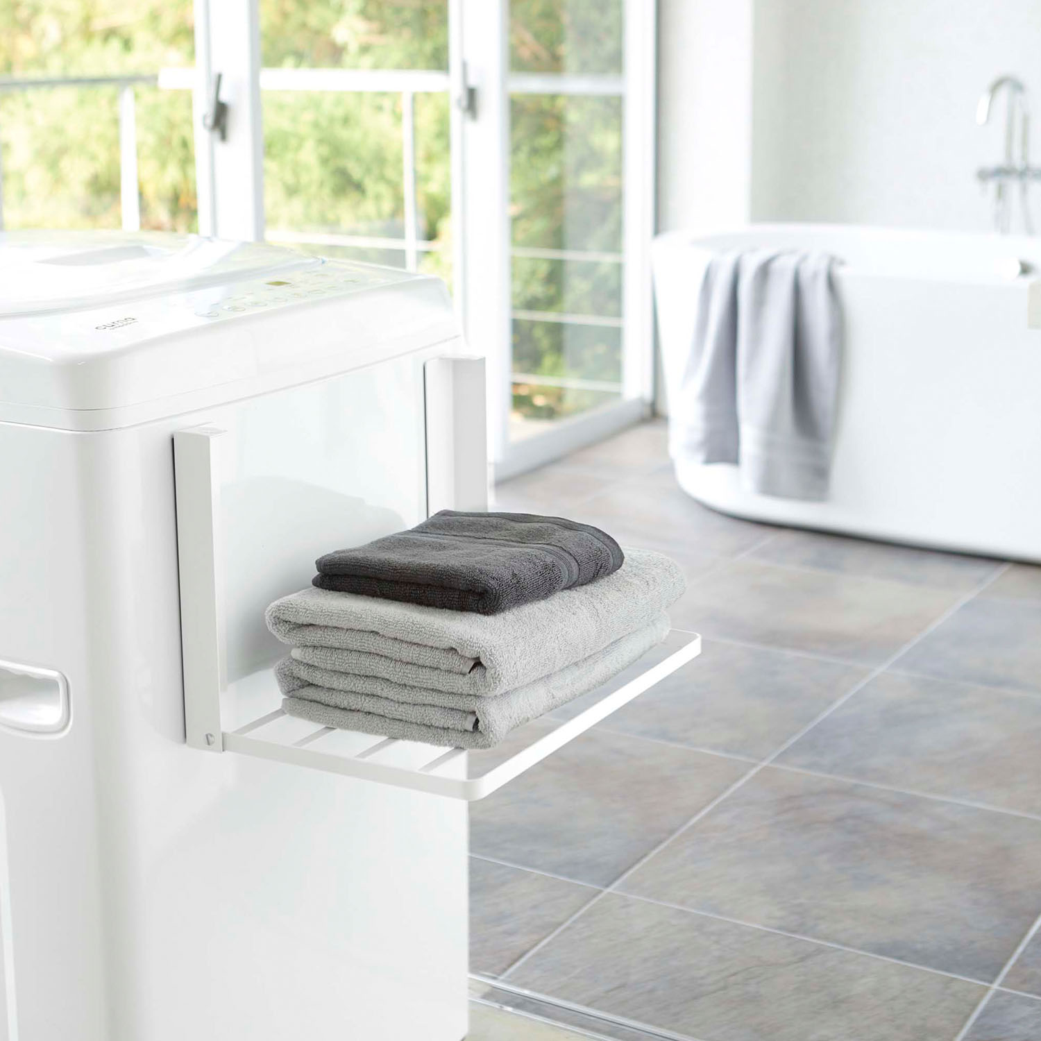 Tower Magnet Folding Rack