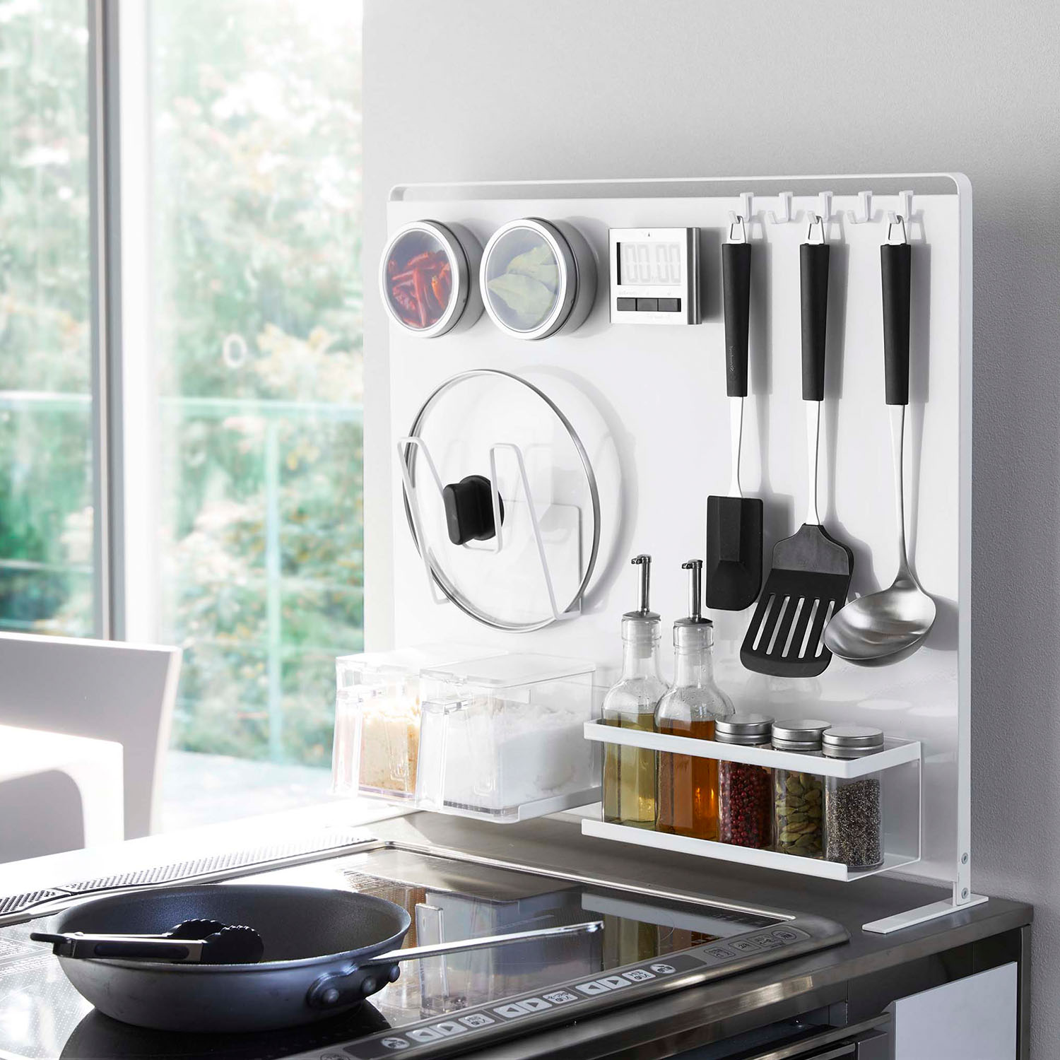 Tower Freestanding Magnet Panel Organiser