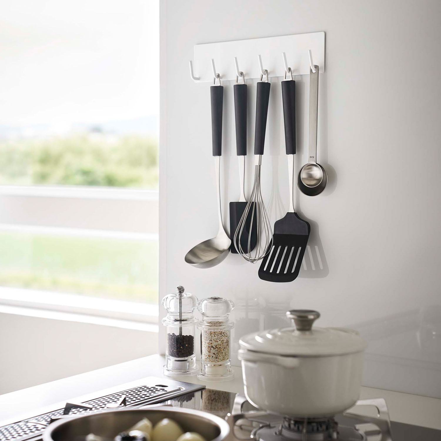 Tower 6-Hook Kitchen Tool Hanger For Magnet Panel Organiser