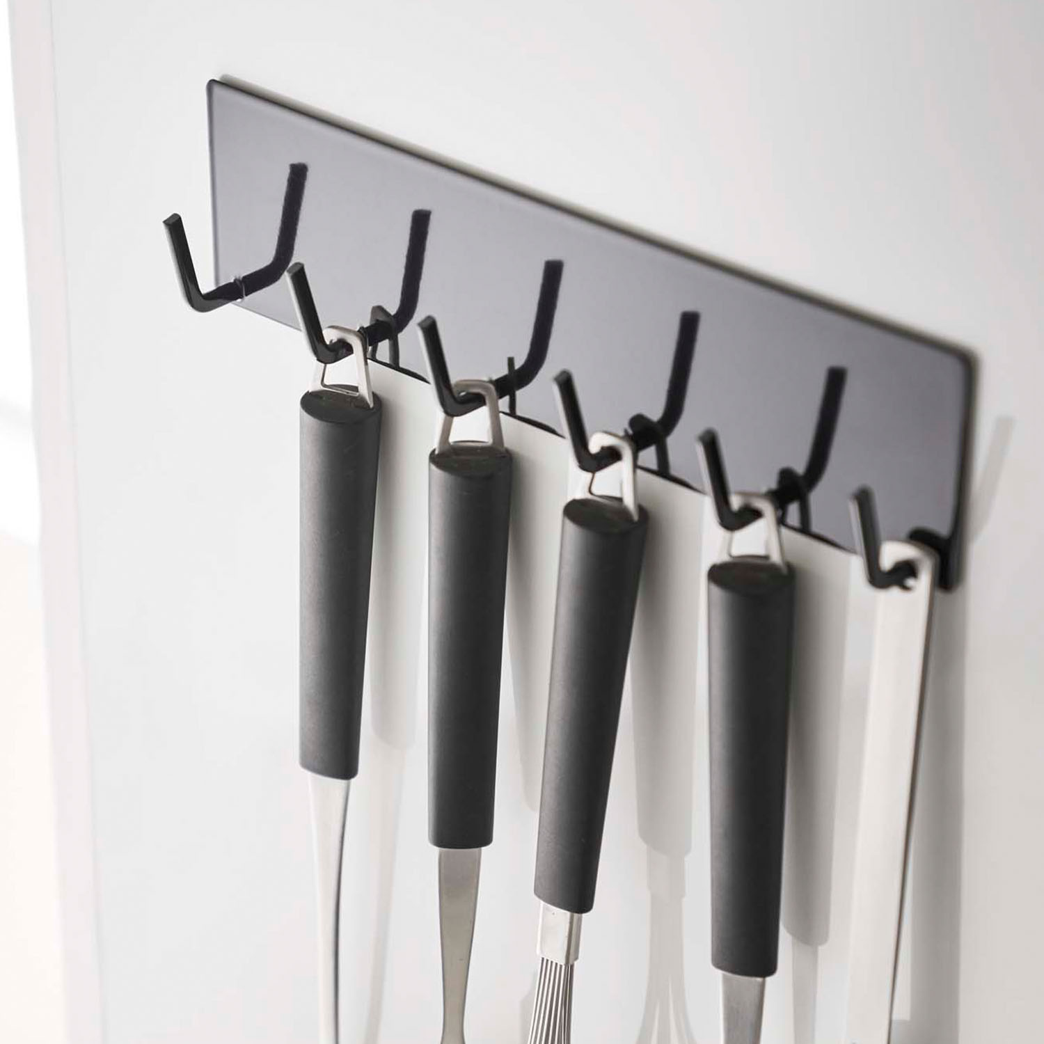 Tower 6-Hook Kitchen Tool Hanger For Magnet Panel Organiser