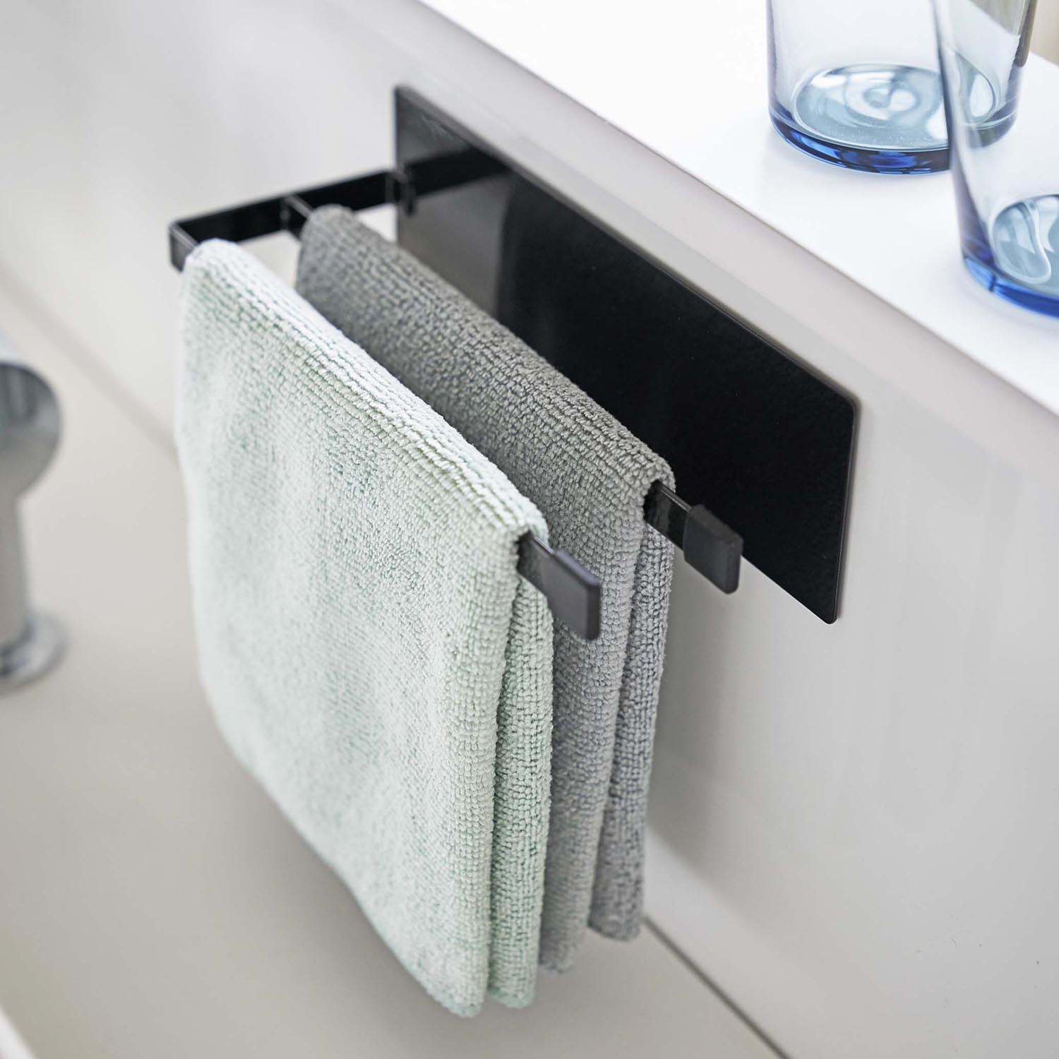 Tower Slim Kitchen Towel Holder For Magnet Panel Organiser