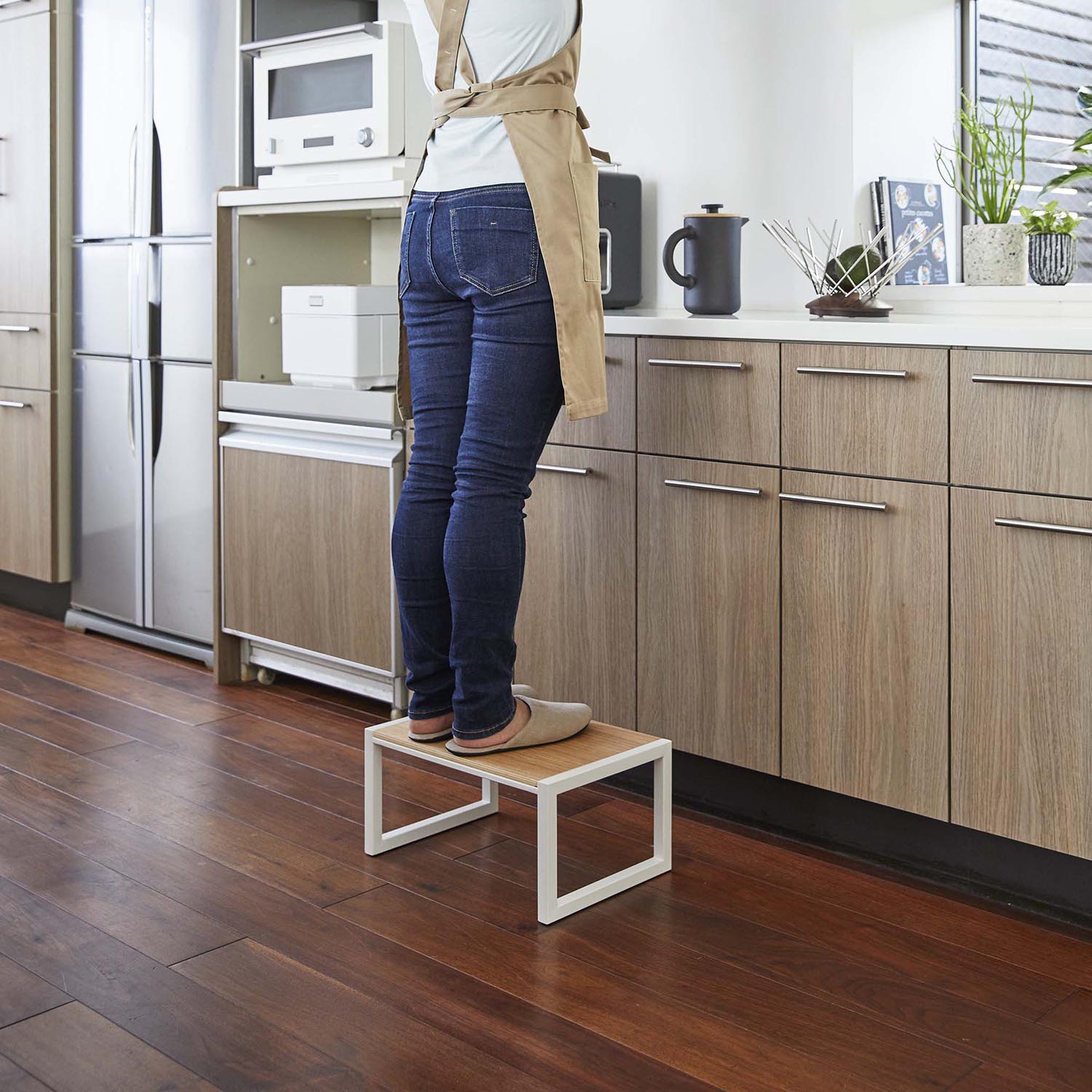 Tower Step Stool