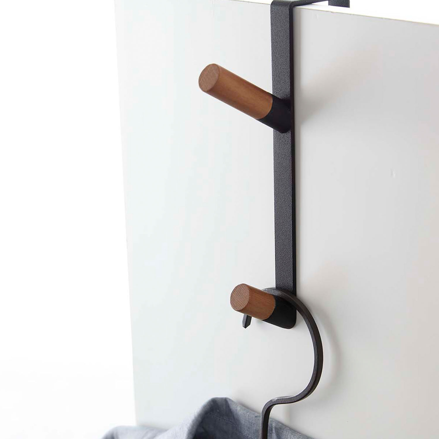 Tower Over-The-Door Wooden Pegs