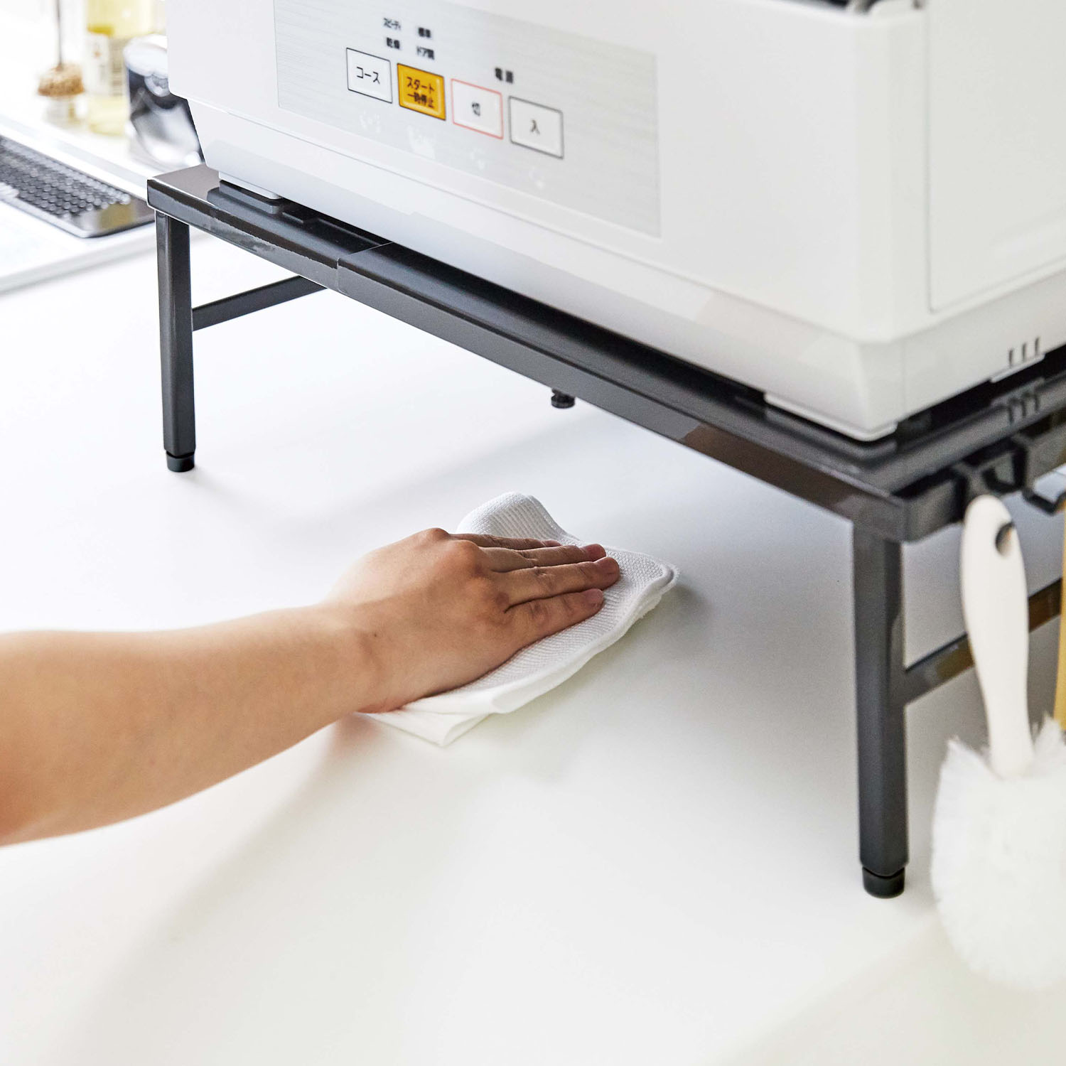 Tower Expandable Micro-Dishwasher Riser