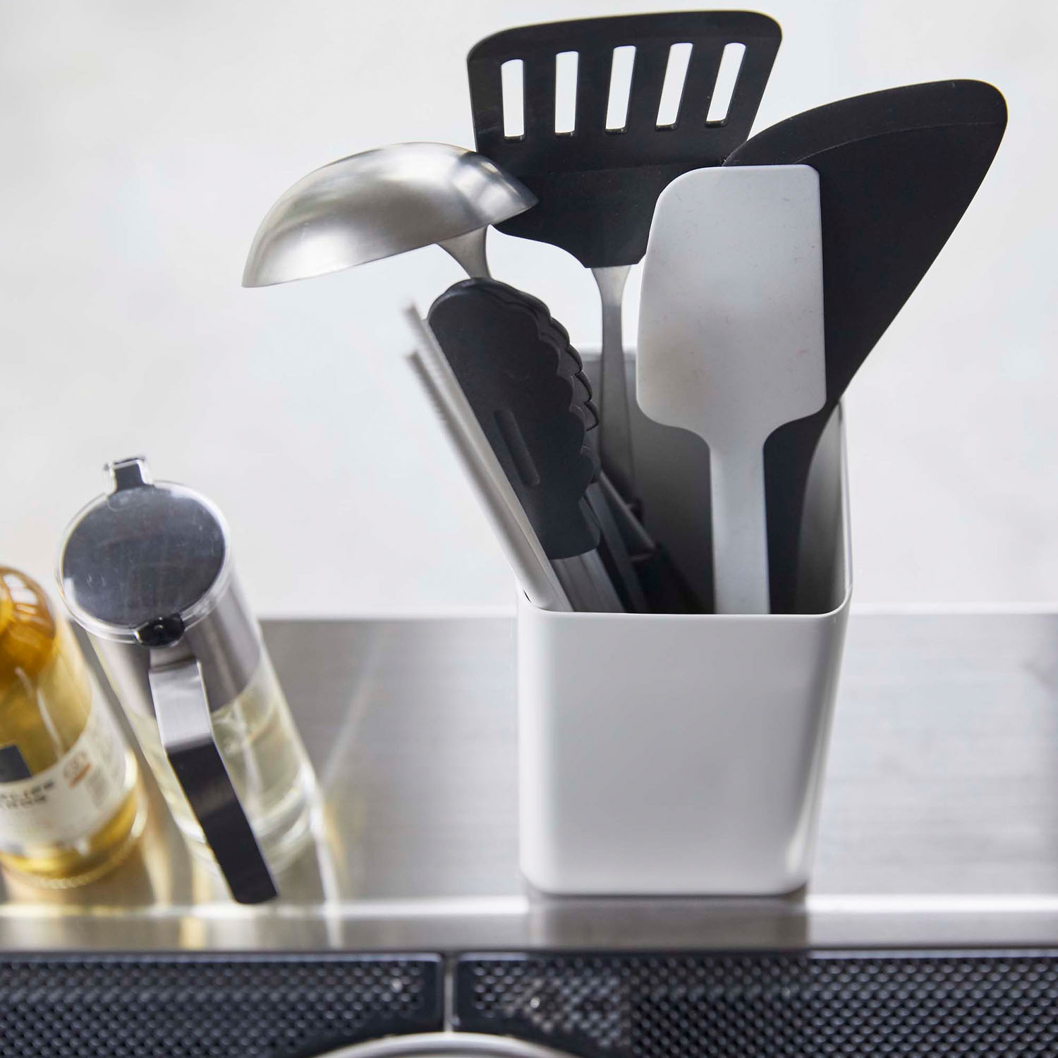 Plate Kitchen Utensil Holder