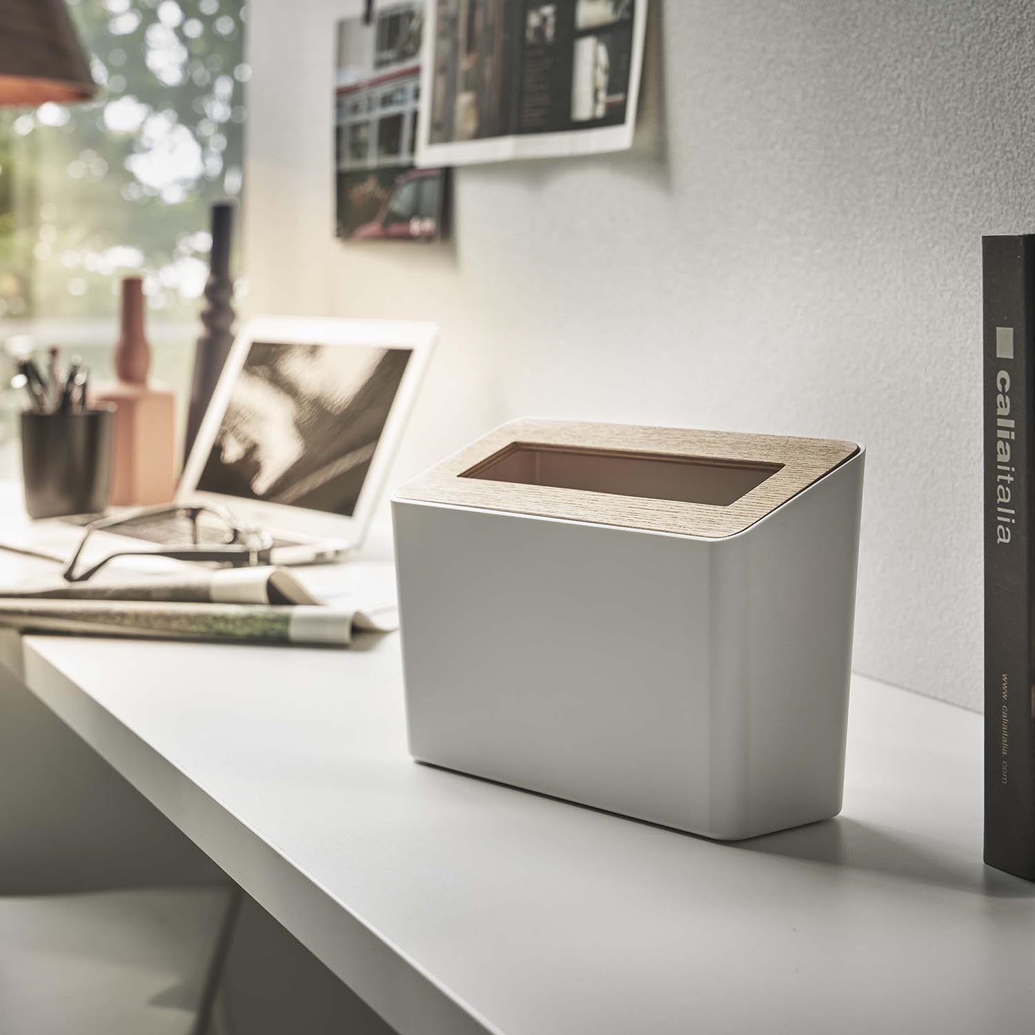 Rin Tabletop Wastebin With Lid
