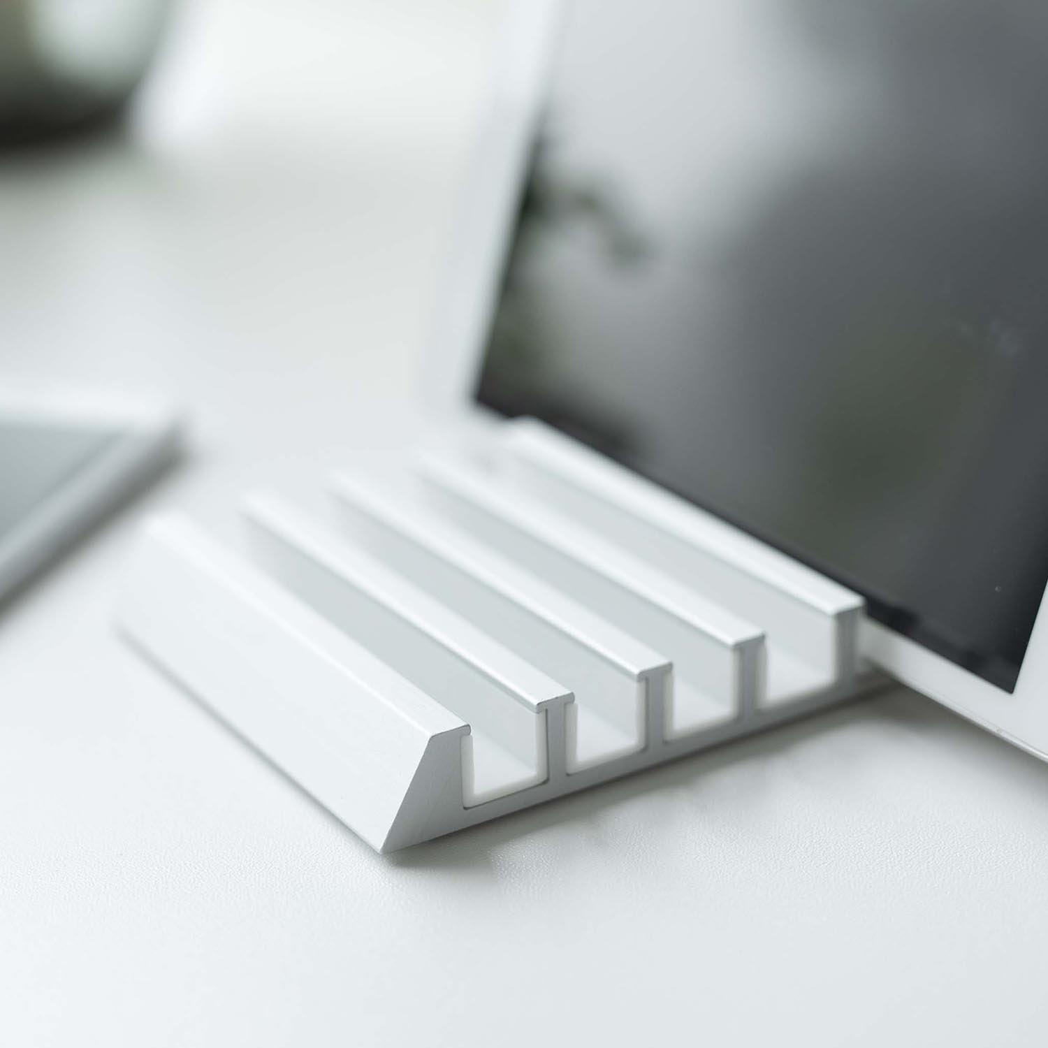 Tower 6-Row Electronics Stand