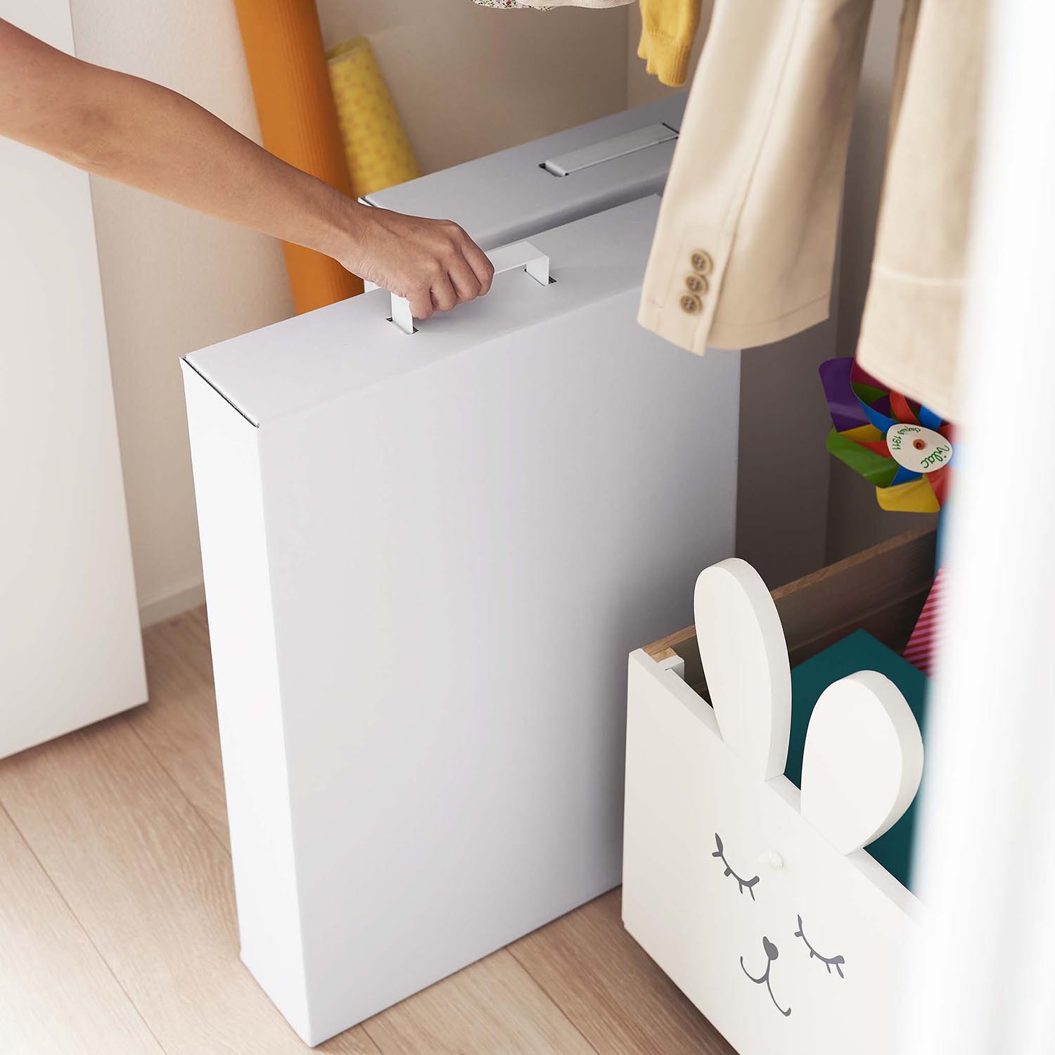 Tower Folder Storage Box