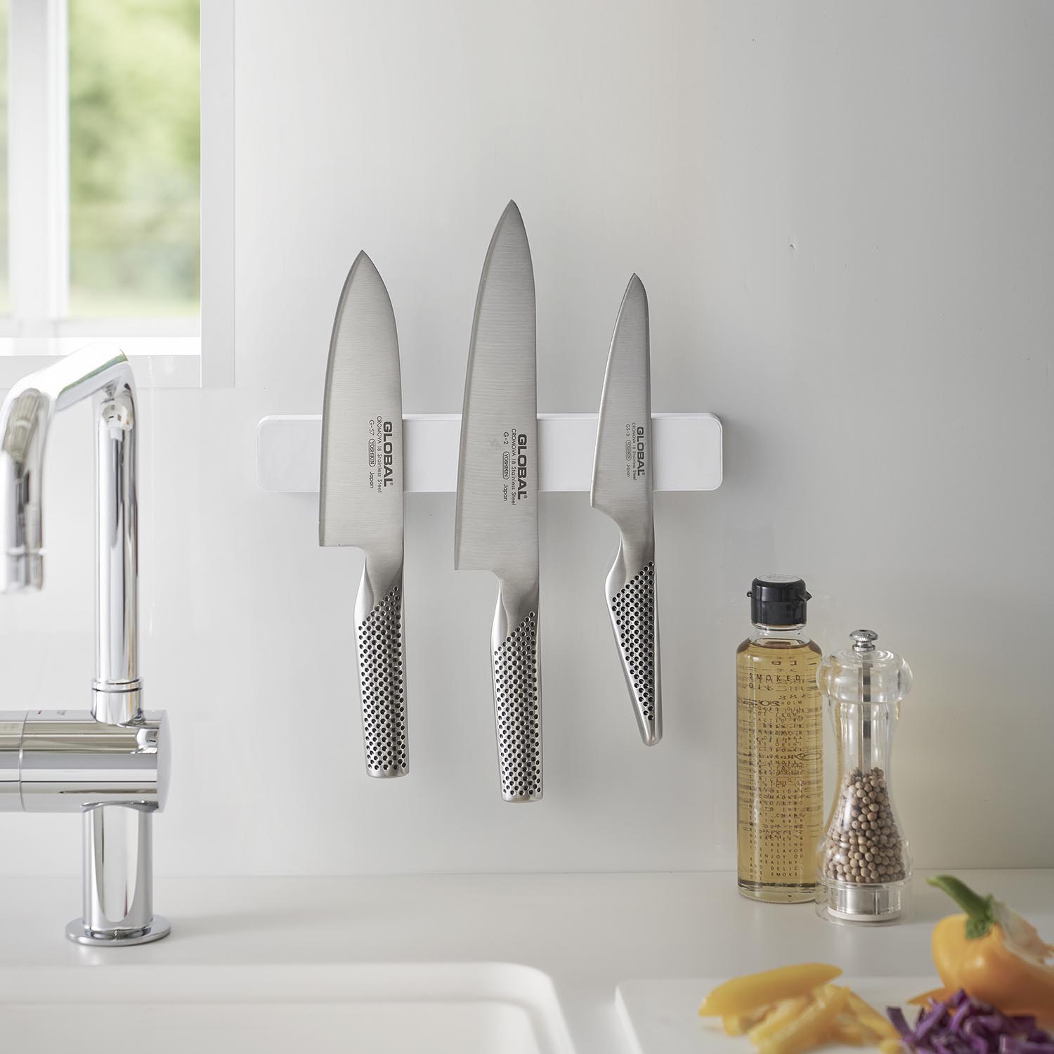 Tower Magnetic Wall Knife Rack