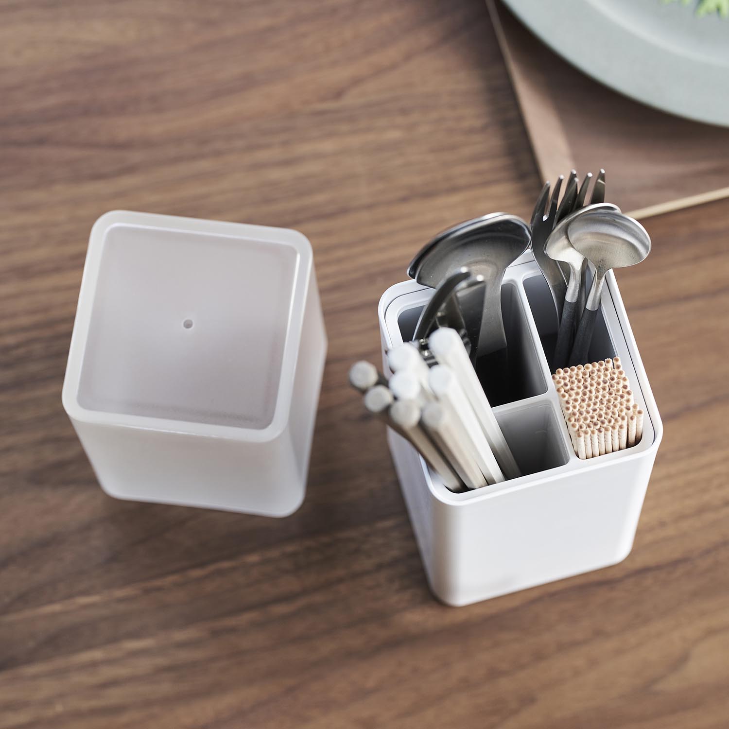 Tower Cutlery Stand With Lid